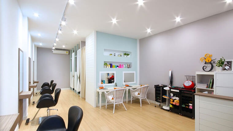 rossa-hair-interior