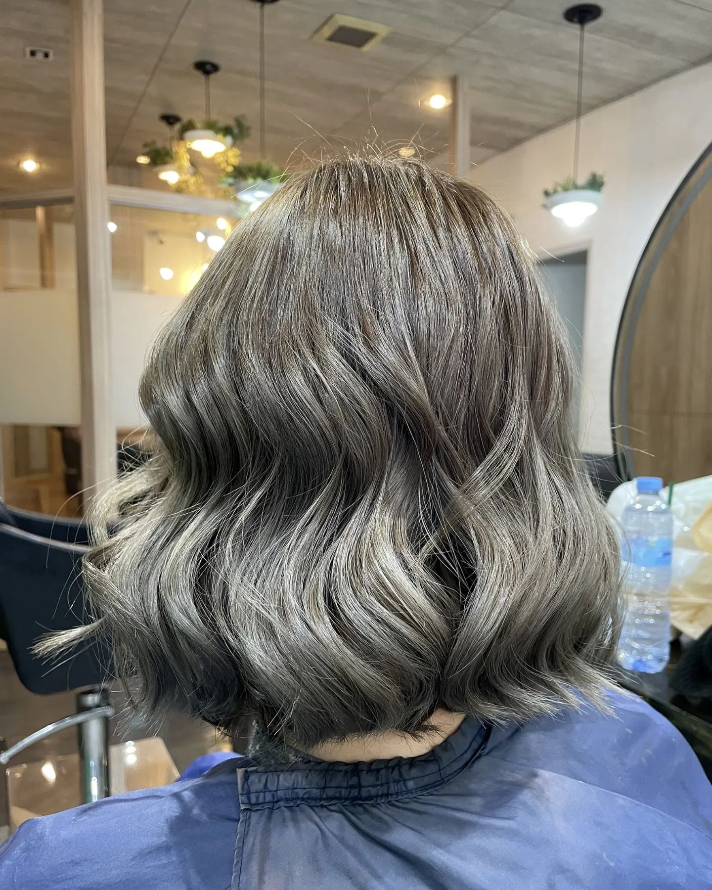 Cut+Bleach +Highlight +color +olaplex +treatment Milbon  ️Free parking available
สามารถโทรจองคิวได้ที่
02-042-8385
LINE Account : https://lin.ee/3NZFLGo
หรือทางเว็บไซด์
https://lilachokkaido.com/booking/
ทางไปเลือก VIP Gift Voucher↓
https://www.gowabi.com/en/provider/lilac-by-106-hair  #ร้านเสริมสวย #ร้านเสริมสวยทองหล่อซอย5 #ทองหล่อซอย5 #thonglorsoi5 #salon #thonglor #salonthonglor #lilacby106 #106hairstudio #バンコク美容室 #バンコク #トンロー美容室 #トンローソイ5 #サロン #bangkok #stylist #perm #digitalperm #color #haircut #milbon #cut #japansalo #beauty #review #Bangkok #hair #Good #lilachokkaido
BOOKING - Spa & Hair LiLAC by 106Hair
...
lilachokkaido.com @ Spa & Hair Lilac by 106Hair