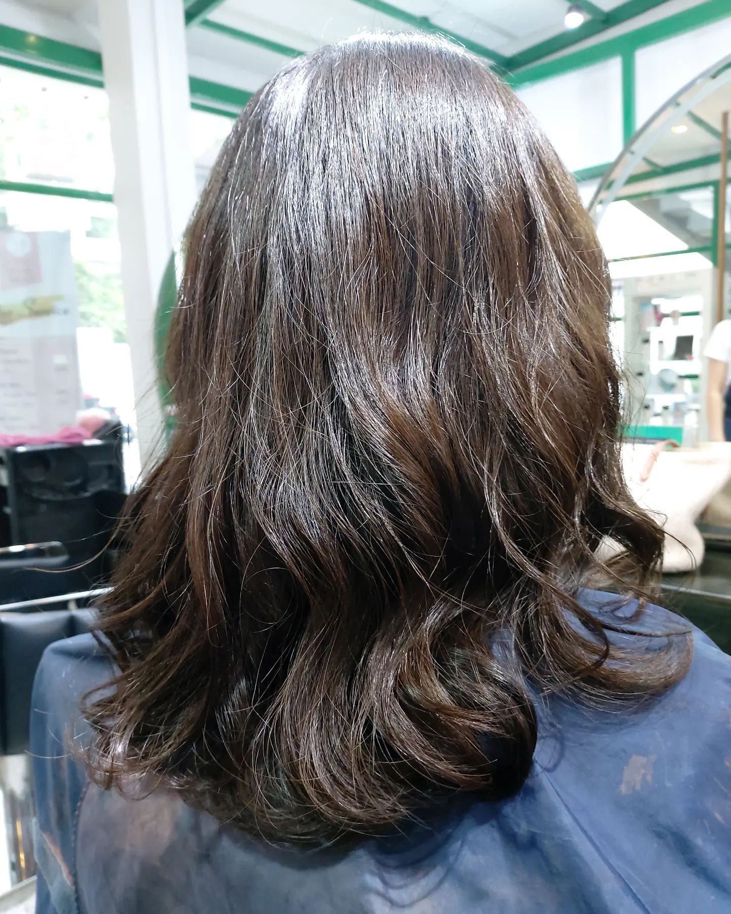 Cut+perm +treatment Milbon  ️Free parking available
สามารถโทรจองคิวได้ที่
02-042-8385
LINE Account : https://lin.ee/3NZFLGo
หรือทางเว็บไซด์
https://lilachokkaido.com/booking/
ทางไปเลือก VIP Gift Voucher↓
https://www.gowabi.com/en/provider/lilac-by-106-hair  #ร้านเสริมสวย #ร้านเสริมสวยทองหล่อซอย5 #ทองหล่อซอย5 #thonglorsoi5 #salon #thonglor #salonthonglor #lilacby106 #106hairstudio #バンコク美容室 #バンコク #トンロー美容室 #トンローソイ5 #サロン #bangkok #stylist #perm #digitalperm #color #haircut #milbon #cut #japansalo #beauty #review #Bangkok #hair #Good #lilachokkaido
BOOKING - Spa & Hair LiLAC by 106Hair
...
lilachokkaido.com @ Spa & Hair Lilac by 106Hair