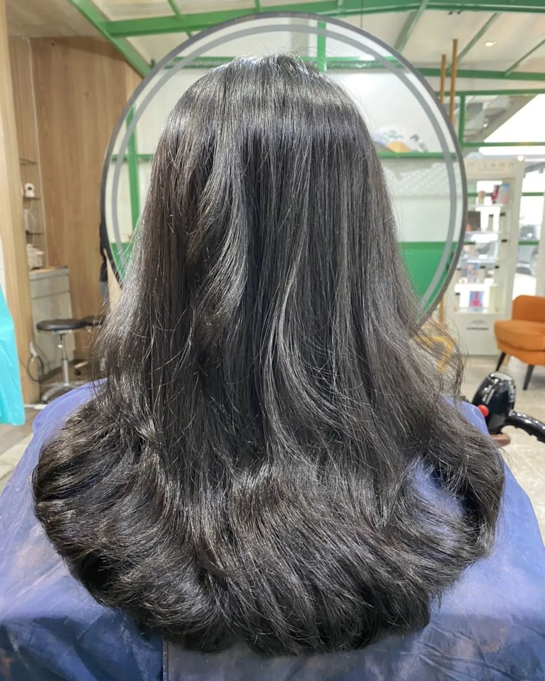 Cut+Digital perm +treatment Milbon 
️Free parking available
สามารถโทรจองคิวได้ที่
02-042-8385
LINE Account : https://lin.ee/3NZFLGo
หรือทางเว็บไซด์
https://lilachokkaido.com/booking/
ทางไปเลือก VIP Gift Voucher↓
https://www.gowabi.com/en/provider/lilac-by-106-hair  #ร้านเสริมสวย #ร้านเสริมสวยทองหล่อซอย5 #ทองหล่อซอย5 #thonglorsoi5 #salon #thonglor #salonthonglor #lilacby106 #106hairstudio #バンコク美容室 #バンコク #トンロー美容室 #トンローソイ5 #サロン #bangkok #stylist #perm #digitalperm #color #haircut #milbon #cut #japansalo #beauty #review #Bangkok #hair #Good #lilachokkaido
BOOKING - Spa & Hair LiLAC by 106Hair
...
lilachokkaido.com @ Spa & Hair Lilac by 106Hair