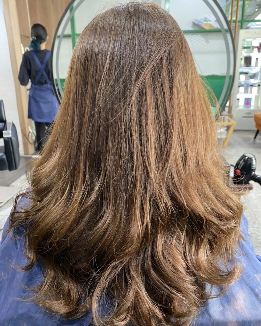 Cut+Digital perm +treatment Milbon 
️Free parking available
สามารถโทรจองคิวได้ที่
02-042-8385
LINE Account : https://lin.ee/3NZFLGo
หรือทางเว็บไซด์
https://lilachokkaido.com/booking/
ทางไปเลือก VIP Gift Voucher↓
https://www.gowabi.com/en/provider/lilac-by-106-hair  #ร้านเสริมสวย #ร้านเสริมสวยทองหล่อซอย5 #ทองหล่อซอย5 #thonglorsoi5 #salon #thonglor #salonthonglor #lilacby106 #106hairstudio #バンコク美容室 #バンコク #トンロー美容室 #トンローソイ5 #サロン #bangkok #stylist #perm #digitalperm #color #haircut #milbon #cut #japansalo #beauty #review #Bangkok #hair #Good #lilachokkaido
BOOKING - Spa & Hair LiLAC by 106Hair
...
lilachokkaido.com @ Spa & Hair Lilac by 106Hair