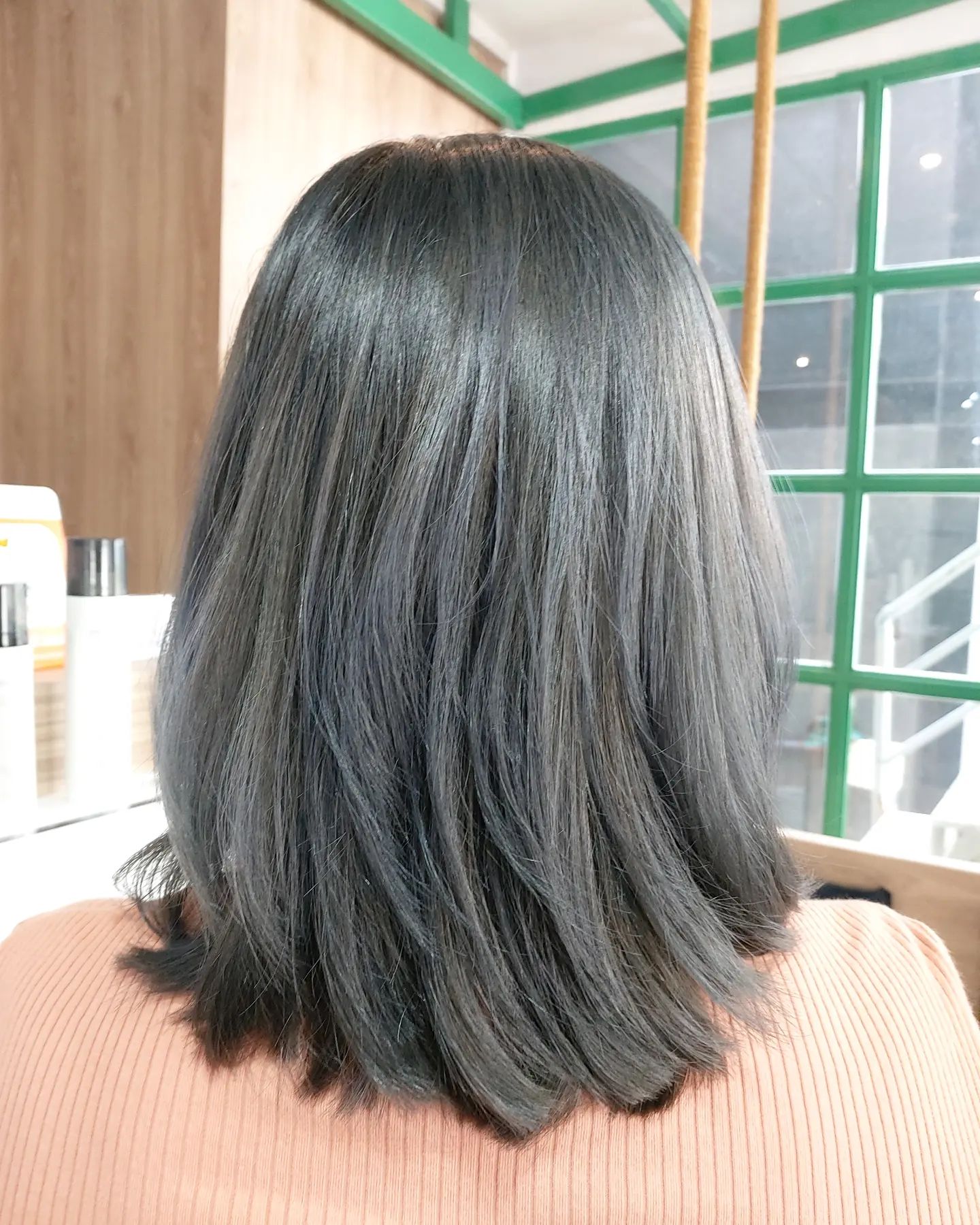 Cut+bleach +color +olaplex +treatment Milbon 
️Free parking available
สามารถโทรจองคิวได้ที่
02-042-8385
LINE Account : https://lin.ee/3NZFLGo
หรือทางเว็บไซด์
https://lilachokkaido.com/booking/
ทางไปเลือก VIP Gift Voucher↓
https://www.gowabi.com/en/provider/lilac-by-106-hair  #ร้านเสริมสวย #ร้านเสริมสวยทองหล่อซอย5 #ทองหล่อซอย5 #thonglorsoi5 #salon #thonglor #salonthonglor #lilacby106 #106hairstudio #バンコク美容室 #バンコク #トンロー美容室 #トンローソイ5 #サロン #bangkok #stylist #perm #digitalperm #color #haircut #milbon #cut #japansalo #beauty #review #Bangkok #hair #Good #lilachokkaido
BOOKING - Spa & Hair LiLAC by 106Hair
...
lilachokkaido.com @ Spa & Hair Lilac by 106Hair