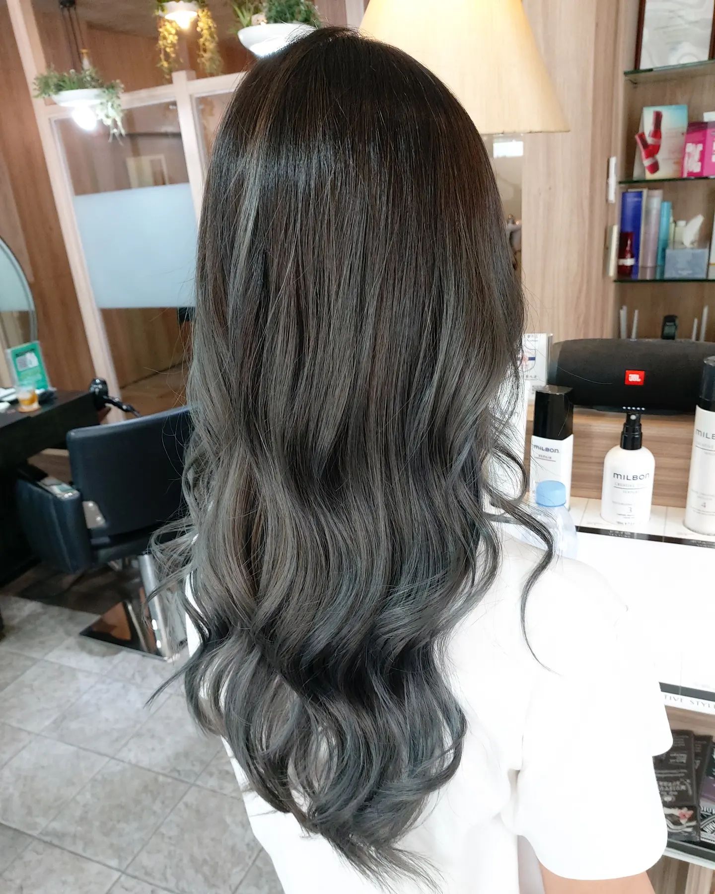 Cut+Highlight +color +olaplex +treatment Milbon 
️Free parking available
สามารถโทรจองคิวได้ที่
02-042-8385
LINE Account : https://lin.ee/3NZFLGo
หรือทางเว็บไซด์
https://lilachokkaido.com/booking/
ทางไปเลือก VIP Gift Voucher↓
https://www.gowabi.com/en/provider/lilac-by-106-hair  #ร้านเสริมสวย #ร้านเสริมสวยทองหล่อซอย5 #ทองหล่อซอย5 #thonglorsoi5 #salon #thonglor #salonthonglor #lilacby106 #106hairstudio #バンコク美容室 #バンコク #トンロー美容室 #トンローソイ5 #サロン #bangkok #stylist #perm #digitalperm #color #haircut #milbon #cut #japansalo #beauty #review #Bangkok #hair #Good #lilachokkaido
BOOKING - Spa & Hair LiLAC by 106Hair
...
lilachokkaido.com @ Spa & Hair Lilac by 106Hair