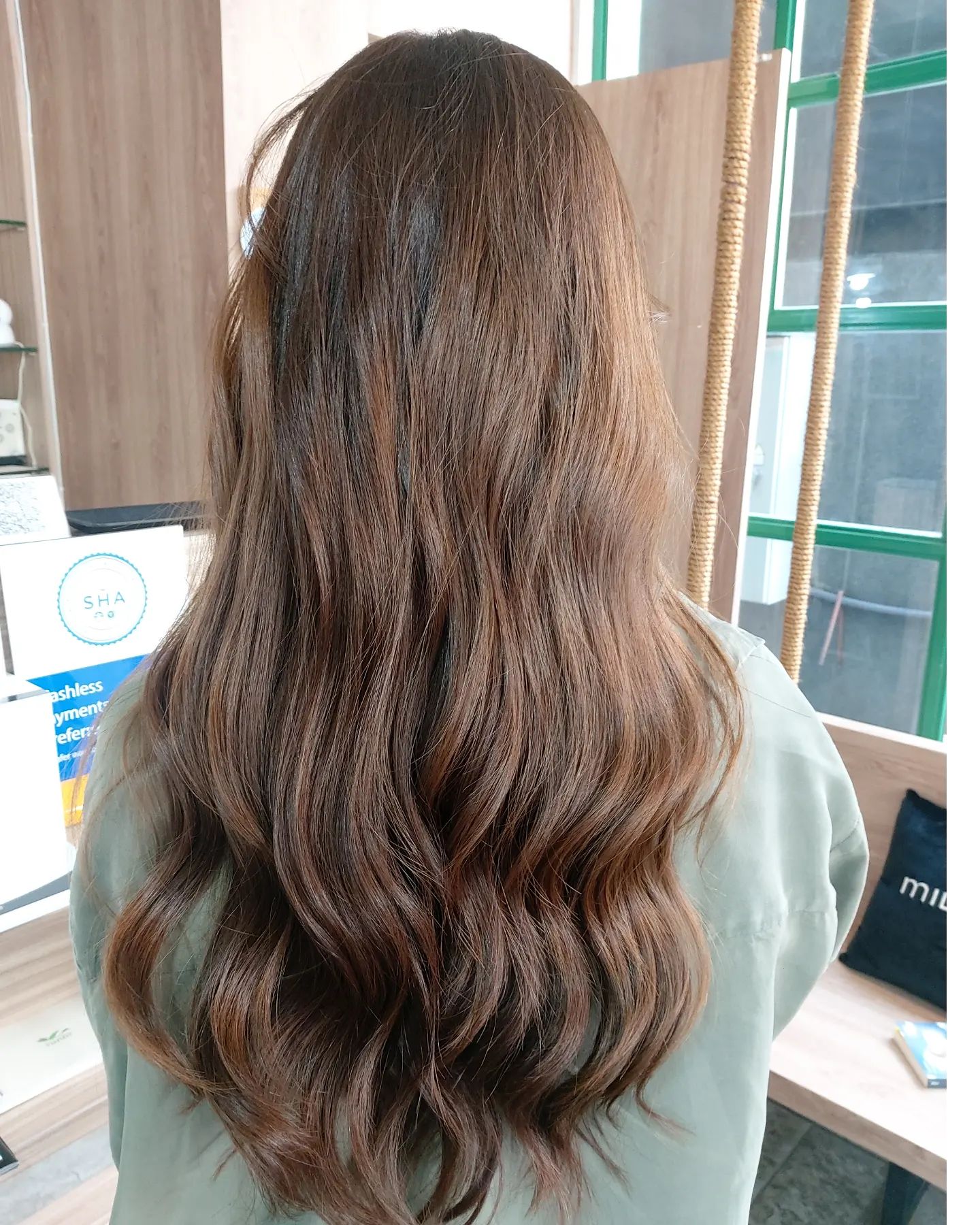 Cut+color +olaplex +treatment Milbon 
️Free parking available
สามารถโทรจองคิวได้ที่
02-042-8385
LINE Account : https://lin.ee/3NZFLGo
หรือทางเว็บไซด์
https://lilachokkaido.com/booking/
ทางไปเลือก VIP Gift Voucher↓
https://www.gowabi.com/en/provider/lilac-by-106-hair  #ร้านเสริมสวย #ร้านเสริมสวยทองหล่อซอย5 #ทองหล่อซอย5 #thonglorsoi5 #salon #thonglor #salonthonglor #lilacby106 #106hairstudio #バンコク美容室 #バンコク #トンロー美容室 #トンローソイ5 #サロン #bangkok #stylist #perm #digitalperm #color #haircut #milbon #cut #japansalo #beauty #review #Bangkok #hair #Good #lilachokkaido
BOOKING - Spa & Hair LiLAC by 106Hair
...
lilachokkaido.com @ Spa & Hair Lilac by 106Hair