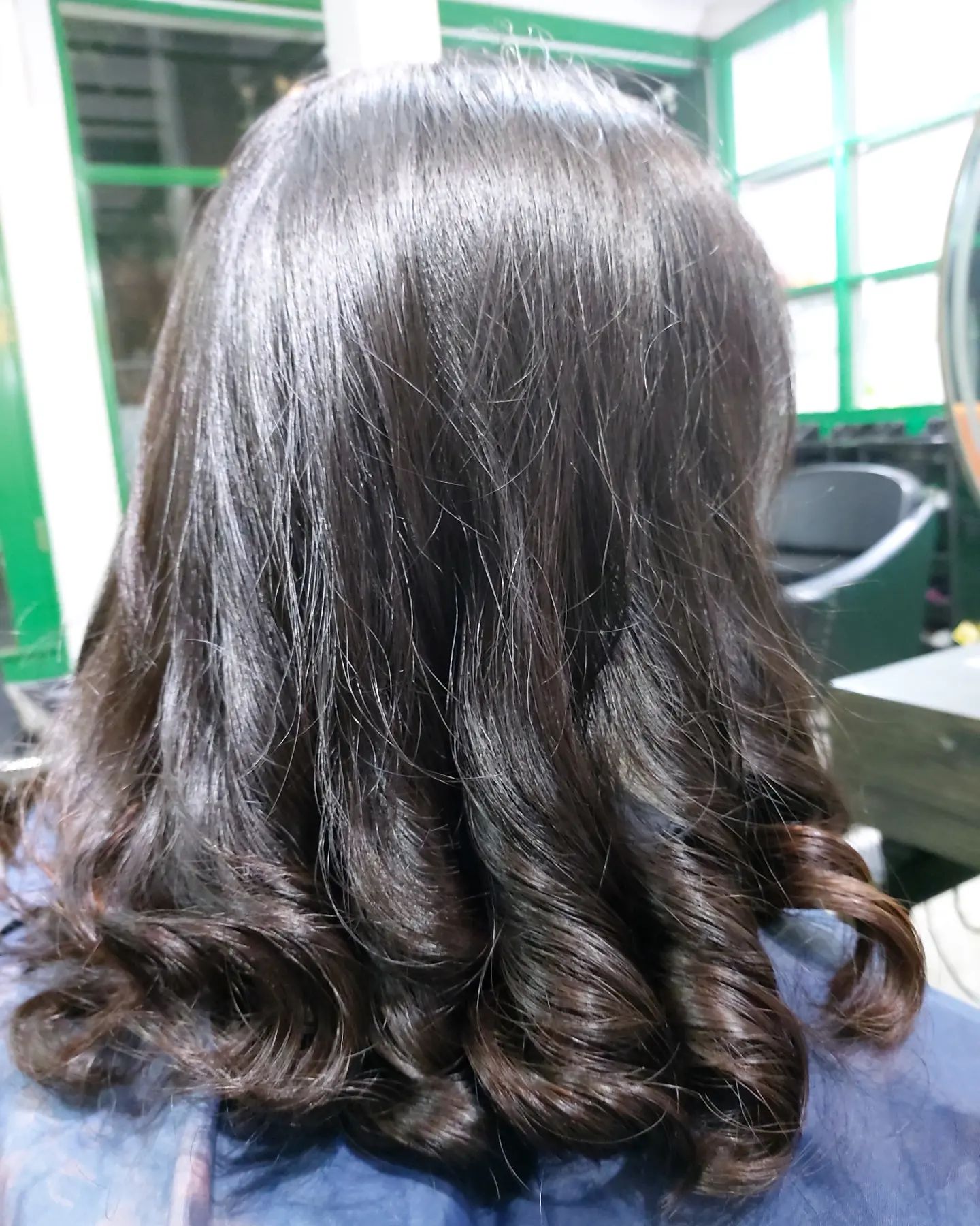 Cut+Digital perm +treatment Milbon 
️Free parking available
สามารถโทรจองคิวได้ที่
02-042-8385
LINE Account : https://lin.ee/3NZFLGo
หรือทางเว็บไซด์
https://lilachokkaido.com/booking/
ทางไปเลือก VIP Gift Voucher↓
https://www.gowabi.com/en/provider/lilac-by-106-hair  #ร้านเสริมสวย #ร้านเสริมสวยทองหล่อซอย5 #ทองหล่อซอย5 #thonglorsoi5 #salon #thonglor #salonthonglor #lilacby106 #106hairstudio #バンコク美容室 #バンコク #トンロー美容室 #トンローソイ5 #サロン #bangkok #stylist #perm #digitalperm #color #haircut #milbon #cut #japansalo #beauty #review #Bangkok #hair #Good #lilachokkaido
BOOKING - Spa & Hair LiLAC by 106Hair
...
lilachokkaido.com @ Spa & Hair Lilac by 106Hair