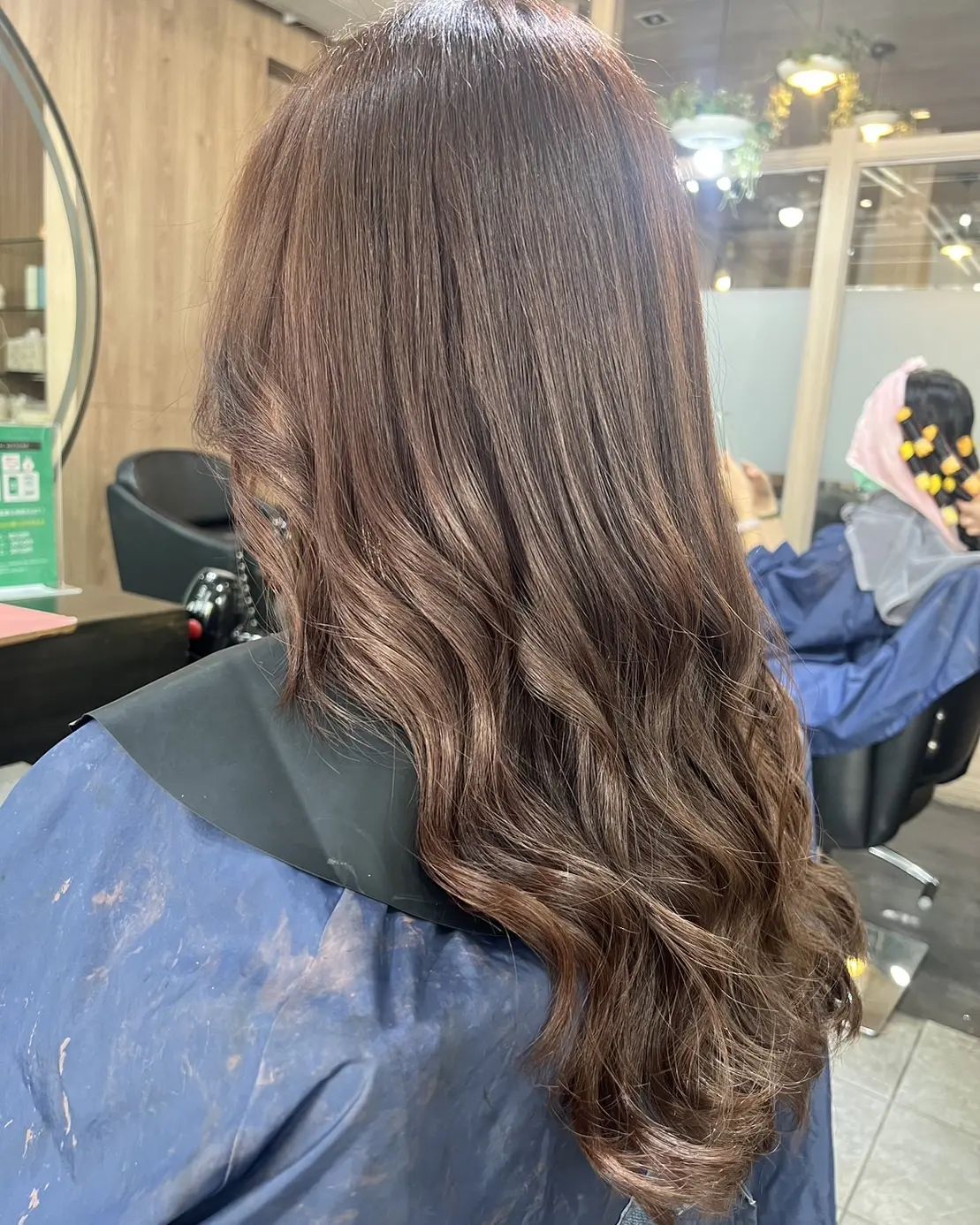 Cut+color +treatment Milbon 
️Free parking available
สามารถโทรจองคิวได้ที่
02-042-8385
LINE Account : https://lin.ee/3NZFLGo
หรือทางเว็บไซด์
https://lilachokkaido.com/booking/
ทางไปเลือก VIP Gift Voucher↓
https://www.gowabi.com/en/provider/lilac-by-106-hair  #ร้านเสริมสวย #ร้านเสริมสวยทองหล่อซอย5 #ทองหล่อซอย5 #thonglorsoi5 #salon #thonglor #salonthonglor #lilacby106 #106hairstudio #バンコク美容室 #バンコク #トンロー美容室 #トンローソイ5 #サロン #bangkok #stylist #perm #digitalperm #color #haircut #milbon #cut #japansalo #beauty #review #Bangkok #hair #Good #lilachokkaido
BOOKING - Spa & Hair LiLAC by 106Hair
...
lilachokkaido.com @ Spa & Hair Lilac by 106Hair