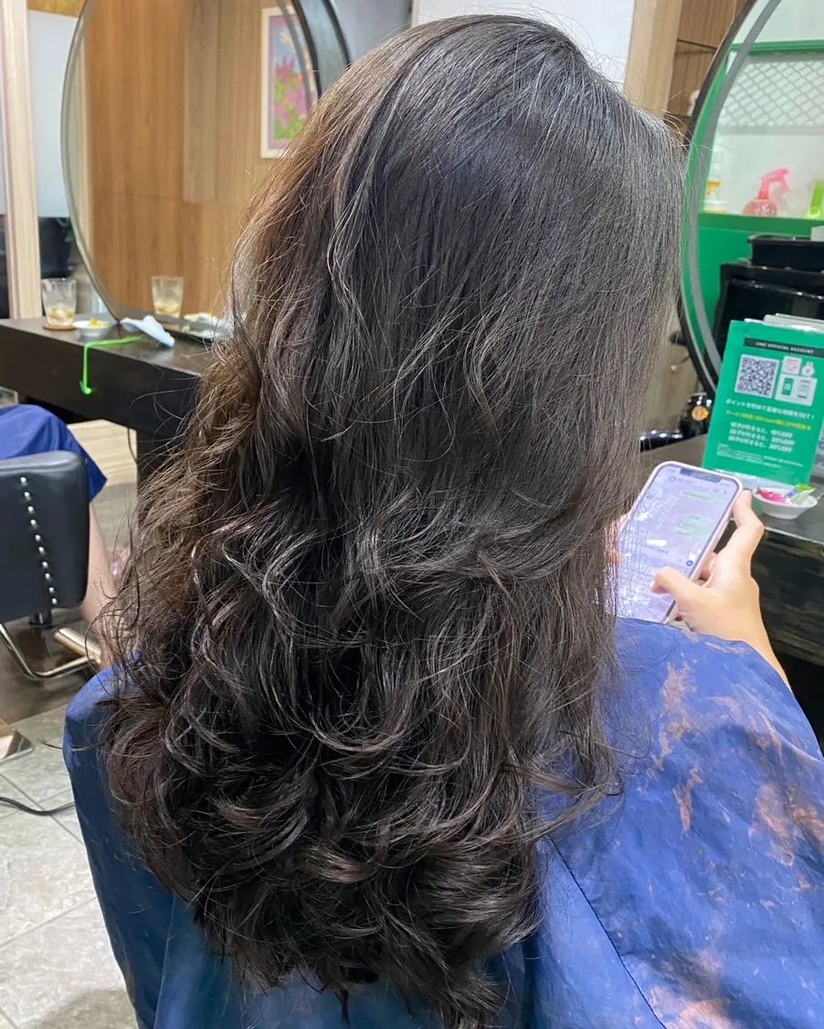 Cut+Digital perm +treatment Milbon 
️Free parking available
สามารถโทรจองคิวได้ที่
02-042-8385
LINE Account : https://lin.ee/3NZFLGo
หรือทางเว็บไซด์
https://lilachokkaido.com/booking/
ทางไปเลือก VIP Gift Voucher↓
https://www.gowabi.com/en/provider/lilac-by-106-hair  #ร้านเสริมสวย #ร้านเสริมสวยทองหล่อซอย5 #ทองหล่อซอย5 #thonglorsoi5 #salon #thonglor #salonthonglor #lilacby106 #106hairstudio #バンコク美容室 #バンコク #トンロー美容室 #トンローソイ5 #サロン #bangkok #stylist #perm #digitalperm #color #haircut #milbon #cut #japansalo #beauty #review #Bangkok #hair #Good #lilachokkaido
BOOKING - Spa & Hair LiLAC by 106Hair
...
lilachokkaido.com @ Spa & Hair Lilac by 106Hair