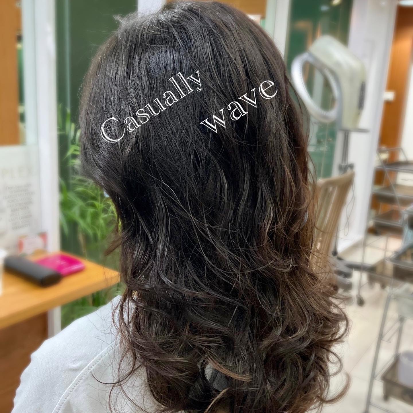 Casually ️Wave  Digital perm + Treatment  This set menu is 25％off
(Thai hairdressers promotion)  …………………………
ร้าน Hair Room Sora 299/7 ชั้น1, Sukhumvit Living Town, ซอยสุขุมวิท21(อโศก)
️ 02-169-1622
 Line : @575zzlqc (มี @)
️** บัตรเครดิตขั้นต่ำ 2000 บาท **
#Hairroomsora #Hairroomsorabangkok #🤖 #Hairstyle #Sukhumvitlivingtown #sukhumvit21 #Japanesesalon #DigitalPerm #デジパ #ヘアールームソラ #fashioncolor #ร้านซาลอนญี่ปุ่น #ซาลอน #ทำผมรับปริญญา #ทำผมออกงาน #รับทำผม #ดัดดิจิตอล #ยืดผม #ย้อมผม #Repost