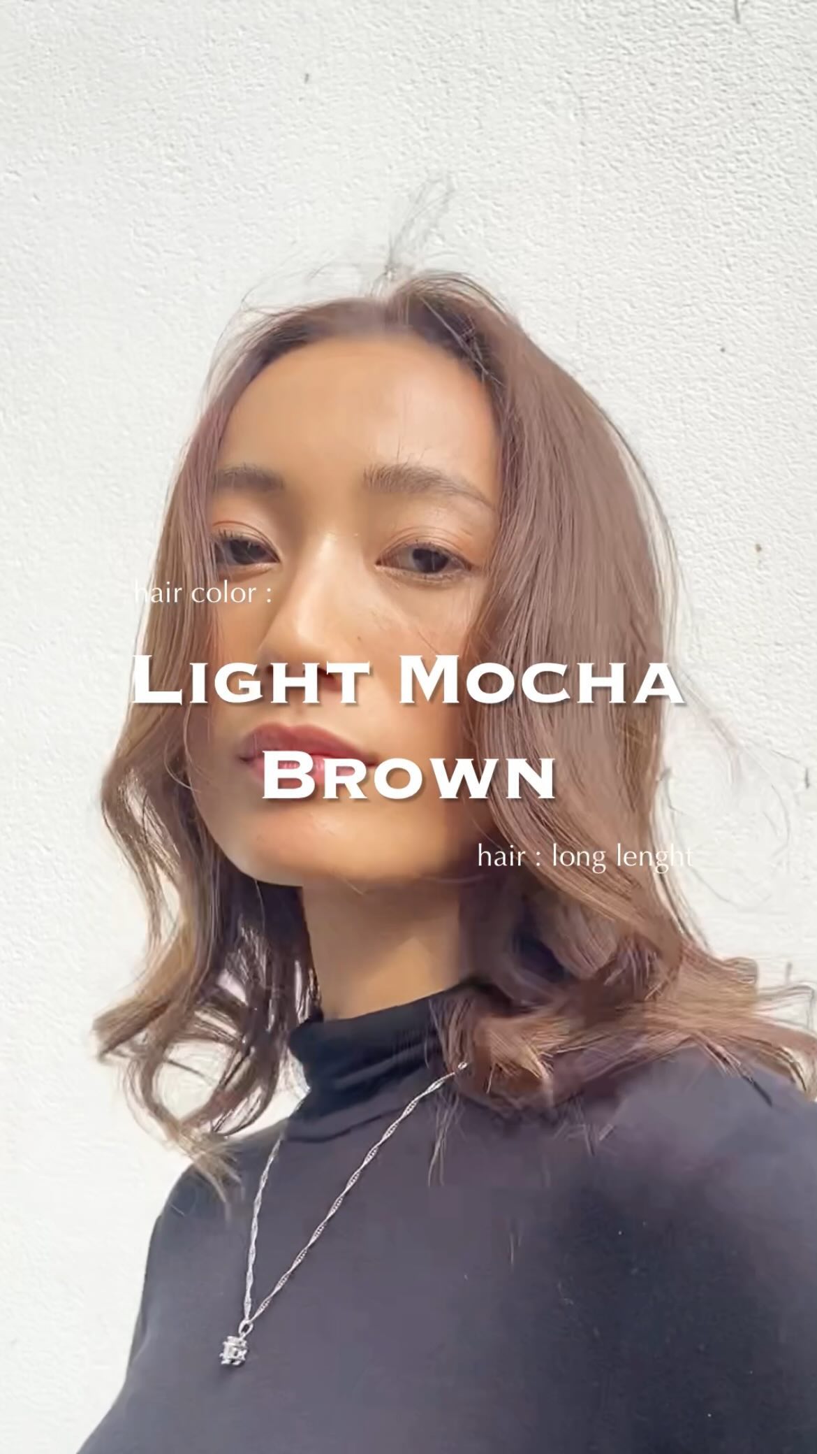 Style : Medium  Color : Light Mocha Brown  Top Brown Hair Color Idea For 2023
Naturally, it doesn't come as a surprise that Mocha brown is one of the most preferred hair colors for women. Why don't you try it too‍♀️
一口に言ってもブラウンはさまざまにあり、必ずひとりひとりの好みにマッチした髪色が見つかります。それらは年齢を問わず女性の美しさを引きだす鍵となると私たちは信じています️  Stylist.  ERI @bell_otonagami_eri  FB.  BELL Otonagami  salon  Tel.020003001
LINE.@skk6845h
Business hours:9AM〜9PM  Please feel free to contact us/お気軽にお問合せください️  #Bellotonagamisalon #ร้านทำผมญี่ปุ่น #バンコク美容室 #バンコク駐在 #バンコク在住