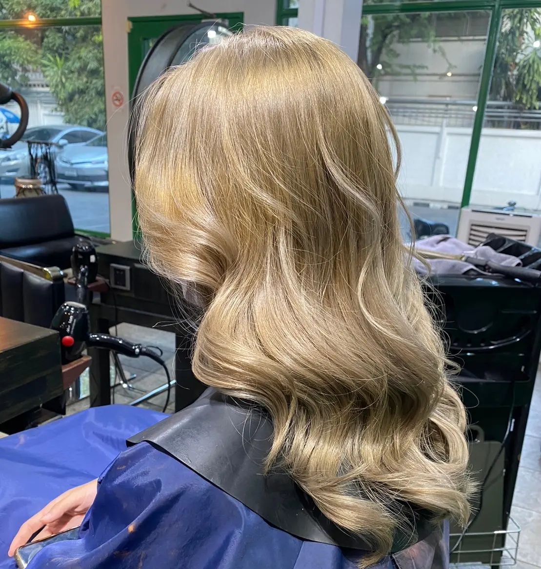 Cut+bleach +color +olaplex +treatment Milbon 
️Free parking available
สามารถโทรจองคิวได้ที่
02-042-8385
LINE Account : https://lin.ee/3NZFLGo
หรือทางเว็บไซด์
https://lilachokkaido.com/booking/
ทางไปเลือก VIP Gift Voucher↓
https://www.gowabi.com/en/provider/lilac-by-106-hair  #ร้านเสริมสวย #ร้านเสริมสวยทองหล่อซอย5 #ทองหล่อซอย5 #thonglorsoi5 #salon #thonglor #salonthonglor #lilacby106 #106hairstudio #バンコク美容室 #バンコク #トンロー美容室 #トンローソイ5 #サロン #bangkok #stylist #perm #digitalperm #color #haircut #milbon #cut #japansalo #beauty #review #Bangkok #hair #Good #lilachokkaido
BOOKING - Spa & Hair LiLAC by 106Hair
...
lilachokkaido.com @ Spa & Hair Lilac by 106Hair