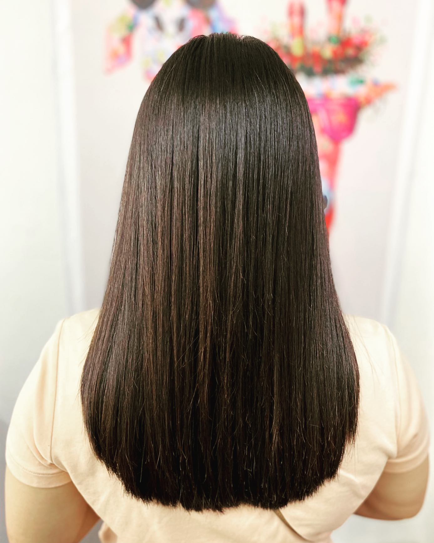 Cut, straightening milbon treatment
ทำผมโดยช่างญา ช่างทำผมสไตล์ญี่ปุ่น 
️ Free parking available 
ร้านเปิดให้บริการ 9.00-18.30 
สำรองคิวได้ที่เบอร์
️02-662-7106
LINE account
https://lin.ee/3Cm0Ksiac  #coco106 # 106 hair # digitalperm # coolperm #color # hiligth #milbon #salon # beauty #treatment #straight #cut #soda shower # shot hair # long hair #japan # bangkok #sukhumvit39 # #ร้านเสริมสวยในกรุงเทพ