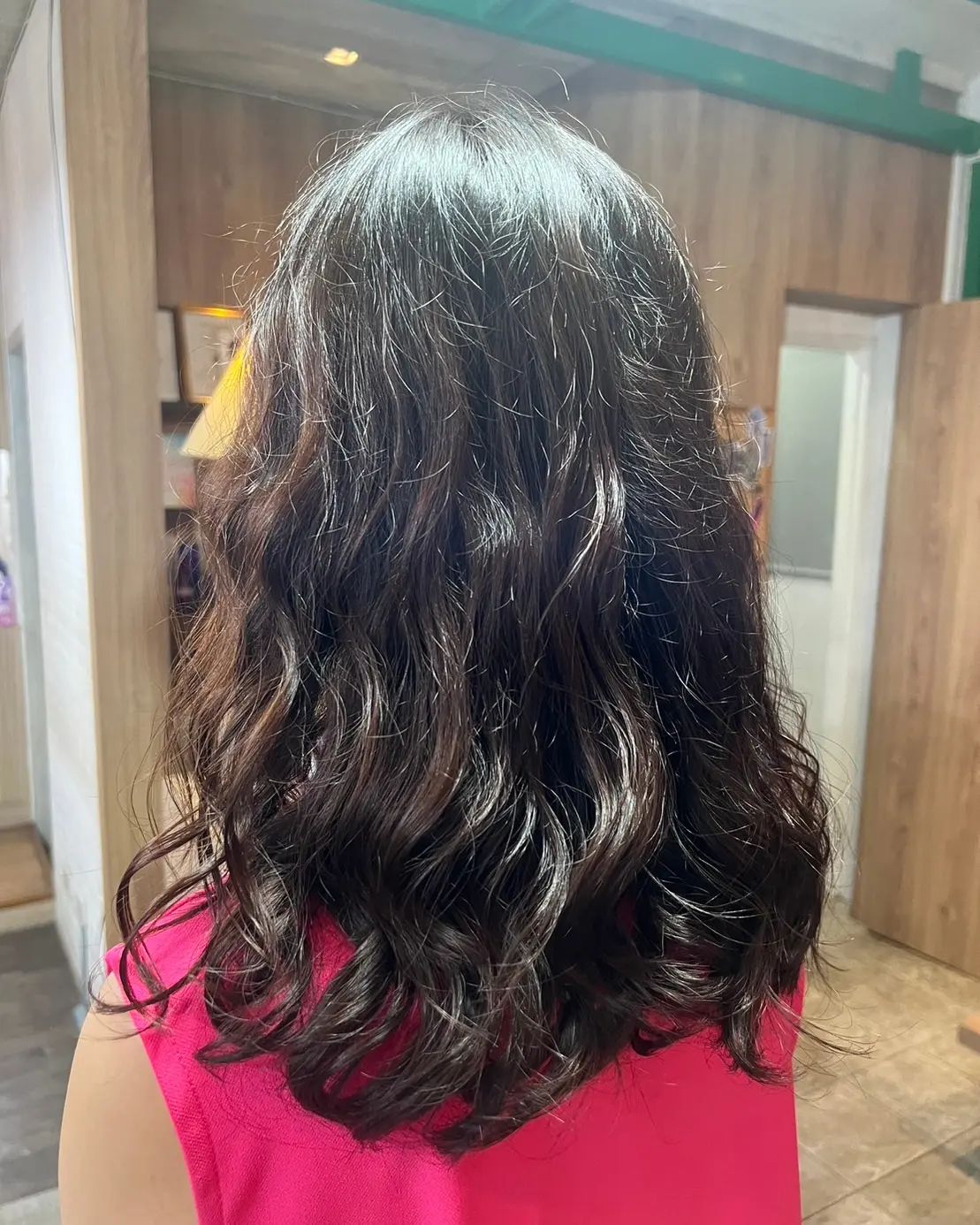 Cut+Digital perm +treatment Milbon 
️Free parking available
สามารถโทรจองคิวได้ที่
02-042-8385
LINE Account : https://lin.ee/3NZFLGo
หรือทางเว็บไซด์
https://lilachokkaido.com/booking/
ทางไปเลือก VIP Gift Voucher↓
https://www.gowabi.com/en/provider/lilac-by-106-hair  #ร้านเสริมสวย #ร้านเสริมสวยทองหล่อซอย5 #ทองหล่อซอย5 #thonglorsoi5 #salon #thonglor #salonthonglor #lilacby106 #106hairstudio #バンコク美容室 #バンコク #トンロー美容室 #トンローソイ5 #サロン #bangkok #stylist #perm #digitalperm #color #haircut #milbon #cut #japansalo #beauty #review #Bangkok #hair #Good #lilachokkaido
BOOKING - Spa & Hair LiLAC by 106Hair
...
lilachokkaido.com @ Spa & Hair Lilac by 106Hair