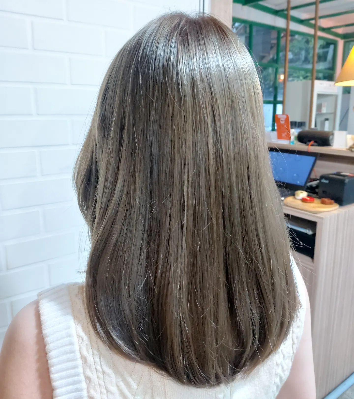 Cut+bleach +color +olaplex +treatment Milbon 
️Free parking available
สามารถโทรจองคิวได้ที่
02-042-8385
LINE Account : https://lin.ee/3NZFLGo
หรือทางเว็บไซด์
https://lilachokkaido.com/booking/
ทางไปเลือก VIP Gift Voucher↓
https://www.gowabi.com/en/provider/lilac-by-106-hair  #ร้านเสริมสวย #ร้านเสริมสวยทองหล่อซอย5 #ทองหล่อซอย5 #thonglorsoi5 #salon #thonglor #salonthonglor #lilacby106 #106hairstudio #バンコク美容室 #バンコク #トンロー美容室 #トンローソイ5 #サロン #bangkok #stylist #perm #digitalperm #color #haircut #milbon #cut #japansalo #beauty #review #Bangkok #hair #Good #lilachokkaido
BOOKING - Spa & Hair LiLAC by 106Hair
...
lilachokkaido.com @ Spa & Hair Lilac by 106Hair