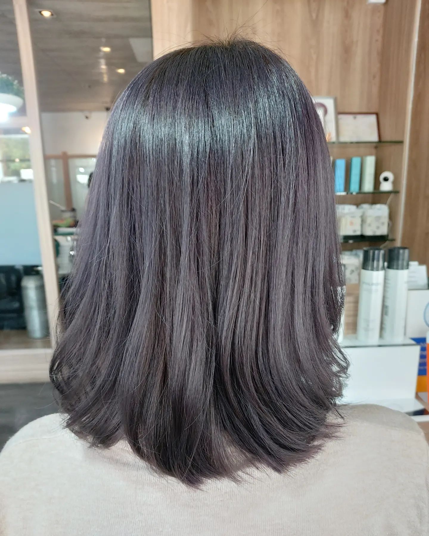 Cut+bleach +color +olaplex +treatment Milbon 
️Free parking available
สามารถโทรจองคิวได้ที่
02-042-8385
LINE Account : https://lin.ee/3NZFLGo
หรือทางเว็บไซด์
https://lilachokkaido.com/booking/
ทางไปเลือก VIP Gift Voucher↓
https://www.gowabi.com/en/provider/lilac-by-106-hair  #ร้านเสริมสวย #ร้านเสริมสวยทองหล่อซอย5 #ทองหล่อซอย5 #thonglorsoi5 #salon #thonglor #salonthonglor #lilacby106 #106hairstudio #バンコク美容室 #バンコク #トンロー美容室 #トンローソイ5 #サロン #bangkok #stylist #perm #digitalperm #color #haircut #milbon #cut #japansalo #beauty #review #Bangkok #hair #Good #lilachokkaido
BOOKING - Spa & Hair LiLAC by 106Hair
...
lilachokkaido.com @ Spa & Hair Lilac by 106Hair