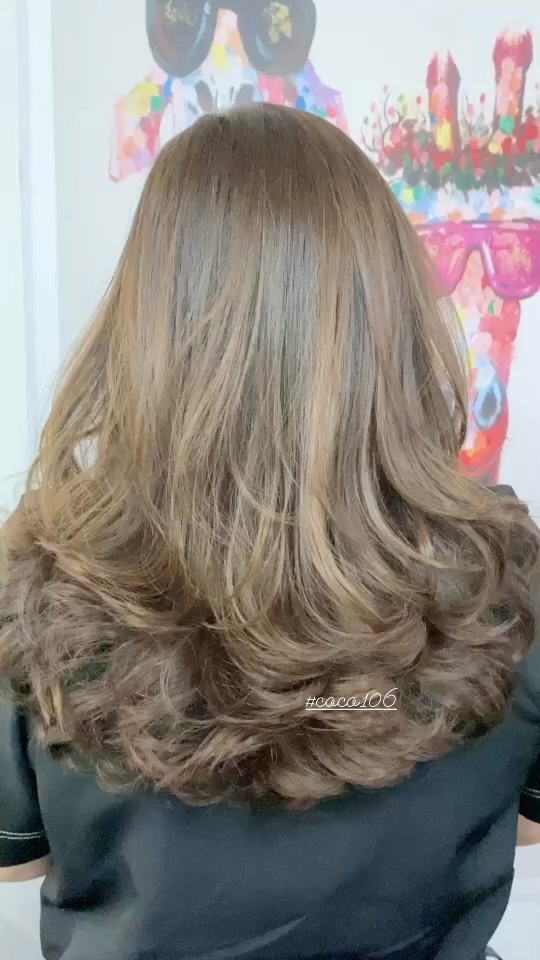 Cut+ color + olaplex+milbon treatment 
 ทำผมโดยช่างญา ช่างทำผมสไตล์ญี่ปุ่น 
️ Free parking available 
ร้านเปิดให้บริการ 9.00-18.30 
สำรองคิวได้ที่เบอร์
️02-662-7106
24hours web reservation
https://reservia.jp/reserve/menu/2c7018bae1?start_page=2&is_guest=1
LINE account
https://lin.ee/3Cm0Ksiac  #coco106 #106hair #digitalperm #coolperm #color #hiligth #milbon #salon #beauty #treatment #straight #cut #sodashower #shothair #longhair #japan #bangkok #sukhumvit39 #ร้านเสริมสวยในกรุงเทพ