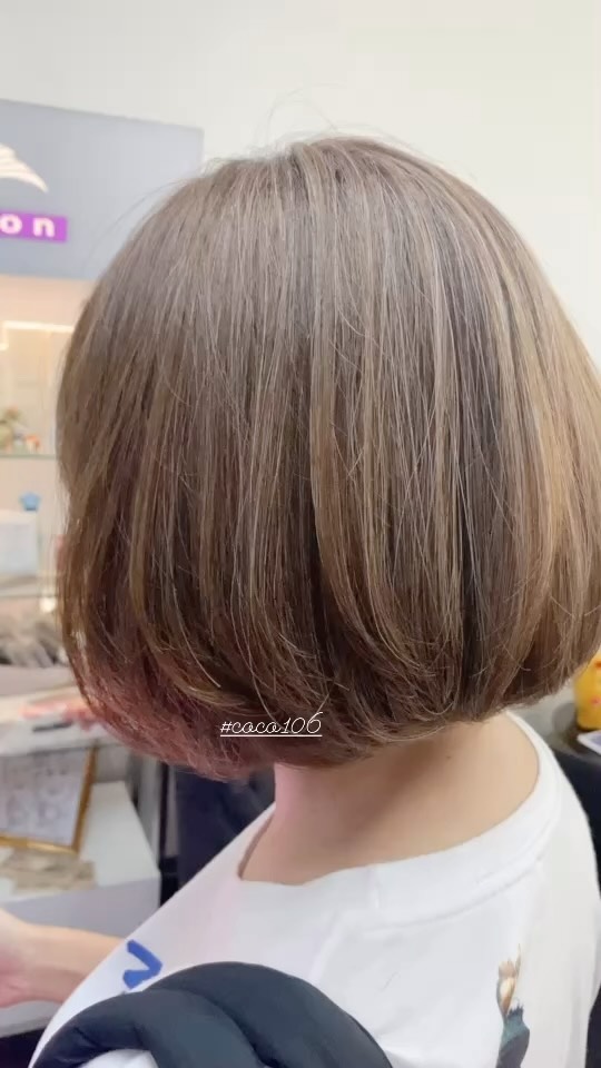 Cut+ color + olaplex+milbon treatment 
 ทำผมโดยช่างญา ช่างทำผมสไตล์ญี่ปุ่น 
️ Free parking available 
ร้านเปิดให้บริการ 9.00-18.30 
สำรองคิวได้ที่เบอร์
️02-662-7106
24hours web reservation
https://reservia.jp/reserve/menu/2c7018bae1?start_page=2&is_guest=1
LINE account
https://lin.ee/3Cm0Ksiac  #coco106 #106hair #digitalperm #coolperm #color #hiligth #milbon #salon #beauty #treatment #straight #cut #sodashower #shothair #longhair #japan #bangkok #sukhumvit39 #ร้านเสริมสวยในกรุงเทพ