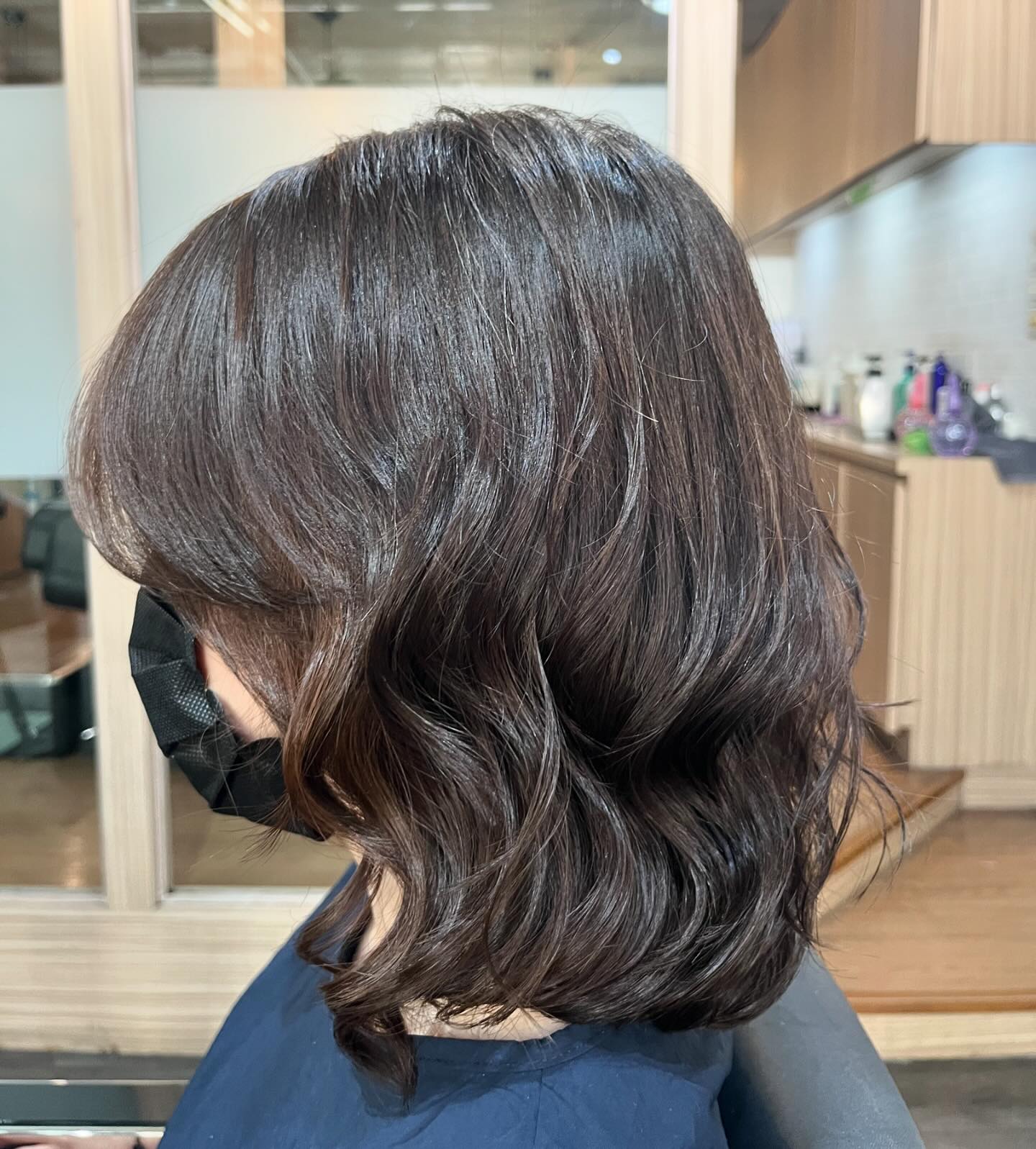 Cut+Cool perm+Milbon treatment
️Free parking available
สามารถโทรจองคิวได้ที่
02-042-8385
LINE Account : https://lin.ee/3NZFLGo
หรือทางเว็บไซด์
 https://reservia.jp/reserve/menu/c5352c13aa?start_page=2&is_guest=1
ทางไปเลือก VIP Gift Voucher↓
https://www.gowabi.com/en/provider/lilac-by-106-hair 

#ร้านเสริมสวย #ร้านเสริมสวยทองหล่อซอย5 #ทองหล่อซอย5 #thonglorsoi5 #salon #thonglor #salonthonglor #lilacby106 #106hairstudio #バンコク美容室 #バンコク #トンロー美容室 #トンローソイ5 #サロン #bangkok #stylist #perm #digitalperm #color #haircut #milbon #cut #japansalo #beauty #review #Bangkok #hair #Good #lilachokkaido
BOOKING - Spa & Hair LiLAC by 106Hair
...
lilachokkaido.com @ Spa & Hair Lilac by 106Hair