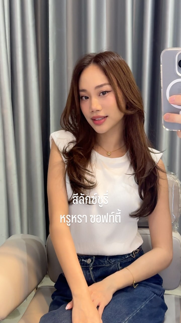 ”ร้านทำผม ที่ทั้งเส้นผมและจิตใจจะสดชื่น“
️Brightening  hair and spirit️
.
รู้สึกเหมือนได้ชาร์จแบต เพิ่มพลังใจ
ด้วยสีผมที่้เงาวาว หรูหรา
-
☆☆☆☆
・ไฮไลท์,เทคนิคตัดที่ละเอียด ควบคู่ผลิตภัณฑ์และเทคนิคจากญี่ปุ่น สร้างสรรค์ทรงผม
・เข้าถึงทุกเทรนด์ไม่ว่าจะญี่ปุ่นหรือเกาหลี
☆☆☆☆
・Akiendo คือทรงผมที่เชื่อมไปถึงความมั่นใจของคุณ🤩
☆☆☆☆
・พวกเรานั้นมีรับประกันสี10วัน(ไม่รวมสีหลุดโดยธรรมชาติ)
・สำหรับท่านที่ทำไฮไลท์ครั้งแรก สามารถใส่สีอีกครั้งในราคา 1000 บาทภายใน 20 วัน
☆☆☆☆
-
Novotel suite 1st floor ,soi Phrom si1,Sukhumvit39
จองคิวหรือสอบถามได้ที่เบอร์ tel:020048180
Line@: aki-endo
เวลาทำการ: 10:00AM – 8:00PM (หยุดทุกวันอังคาร Tueday closed)  #haircut  #haircolor #hairstyle #akiendo #bangkokhairsalon #ตัดผมสไตล์ญี่ปุ่น #เซ็ตผม #ทำสีผม #ตัดผม #หน้าม้า #หน้าม้าซีทรู #ร้านทำผม #ร้านทำผม #สุขุมวิท #ไฮไลท์ #ทรงผมเกาหลี #ดัดผม #ทรงผมสไตล์เกาหลี #สไตล์เกาหลี #ม้วนผม #ผมสั้น #ฟอกผม #ย้อมผม #バンコク美容院 #バンコク美容室