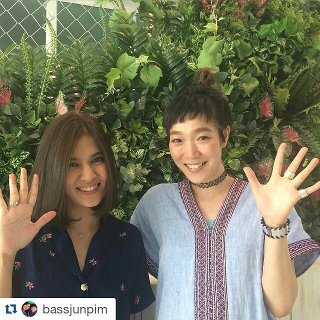 ขอบคุณมากนะคะ k'@bassjunpim ที่ให้โอกาส @lusrica_salon ได้เปลี่ยนสีผมให้ใหม่ค่า @__kulala
 #Repost @bassjunpim with @repostapp
・・・
รู้สึกชอบบริการของที่นี่ สไตร์ลิสเป็นคนญี่ปุ่นน่ารักมาก ได้เพื่อนเพิ่ม สีผมก็ถูกใจ  @lusrica_salon #สาวที่ตามจีบคีตชวนมาทำ #อะถูกใจเดี๋ยวยกให้เลย #ห้ามคืนนะคะ #lusrica #lusrica_salon #urthonglor #thonglor #thonglor13 #hair #hairsalon #haircut #haircolor #bkk #thailand #bangkok