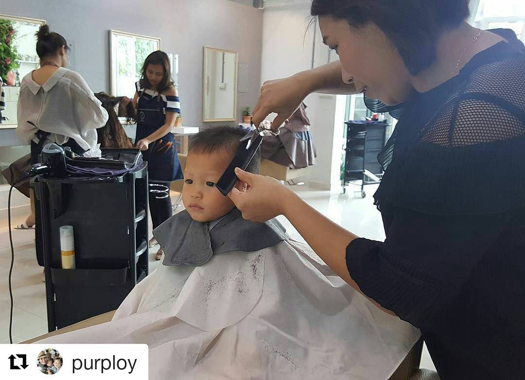 #Repost @purploy with @repostapp
・・・
นางกลัวเบี้ยว #ม่าหน้านิ่ง #pumacorp