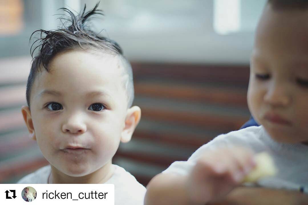 #Repost @ricken_cutter with @repostapp
・・・
わんぱく坊やでしたw
Hair @ricken_cutter Please see him @lusrica_salon 🙂 Tel