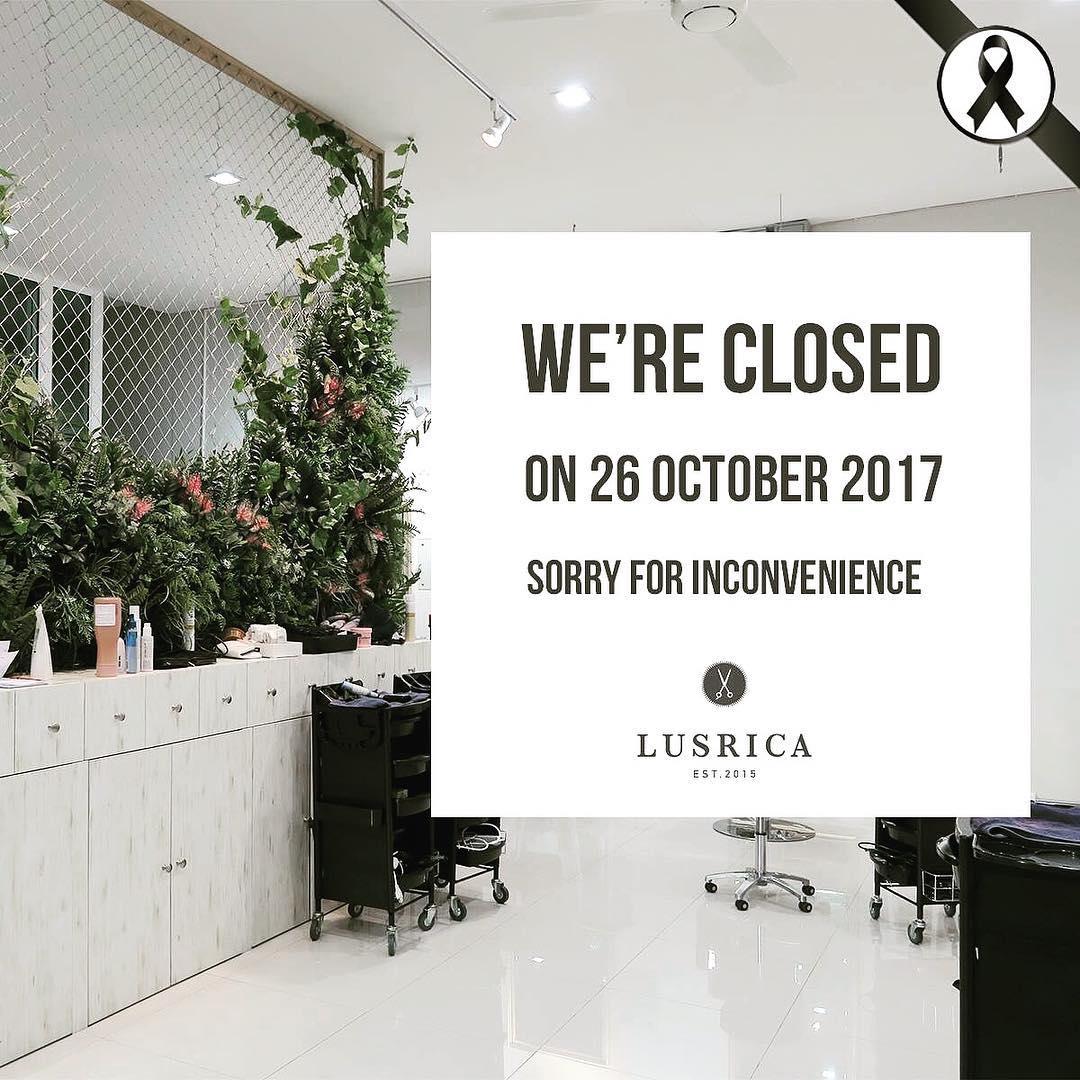 Annoucement : เนื่องจากวันที่ 26ตุลาคม 2560 เป็นวันถวายพระเพลิงพระบรมศพ ร.9 ทาง Lusrica Salon จะปิดให้บริการหนึ่งวัน วันที่ 26 ตุลาคม แล้วจะกลับมาเปิดทำการปกติ ในวันที่ 27 ตุลาคม ค่ะ  ขออภัยในความไม่สะดวก จึงเรียนมาเพื่อทราบ ขอบคุณค่ะ  Lusrica Salon will close on 26th Oct for His Majesty King Bhumibol Adulyadej.  We will be open normally on 27th Oct. Sorry for any inconvinient  #lusrica #sony #a7ii #leica #summilux #hairdresser #highlight #ashcolor #hair #haircut #hairstyles #haircolor #hairstyle #hairfashion #lifestyle #organic #salon #salonlife #beauty #beautyblogger #fashion #fashionblogger #streetstyle #streetphotography #thailand #bangkok #thonglor #king #kingphumibol