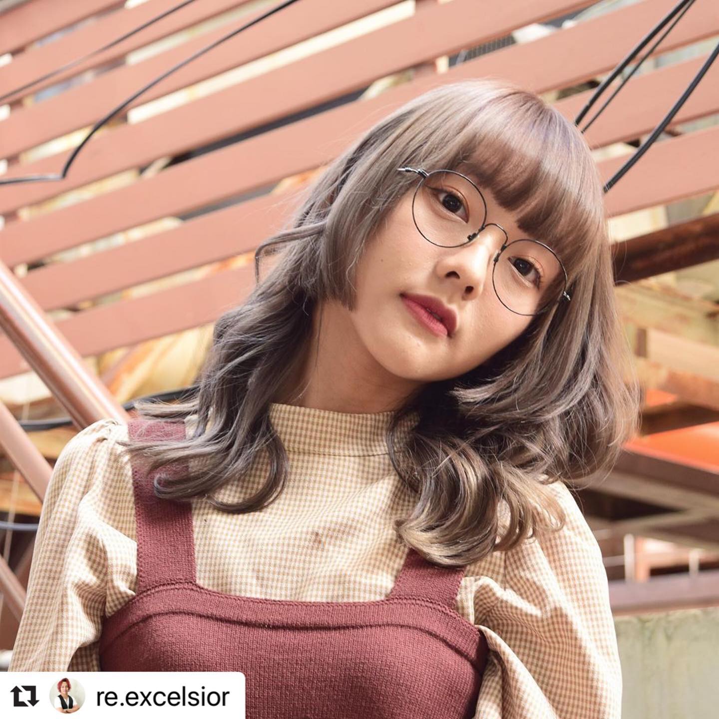 #Repost @re.excelsior with @make_repost
・・・
กรี๊ดดดด!! สีนี้คือดีงามละมุนมากกคือดี🤩 Model @pinomyim 
Hair @re.excelsior 
Salon @lusrica_salon .
.
Lusrica Salon Thonglor 11 (UR Build)  : 02-009-2616 : https://g.page/LUSRICA-SALON?share 
Open: Mon-Sun 10:00-18:30 
Close: Every Wednesday 
#lusrica #hairdresser #highlight #hair #haircut #hairstyles #haircolor #hairfashion #organic 
#salon #salonlife #streetstyle #streetfashion #streetphotography #thailand 
#bangkok #bangkokfashion #thonglor #ตัดผม #ทำผม #ยืดผม #ดัดผม 
#ยืดเคราติน #ยืดวอลลุ่ม #ทำสีผมแฟชั่น #แนะนำร้านทำผม #ยืดโคนดัดปลาย  #ร้านทำผมทองหล่อ #ทำสีผม