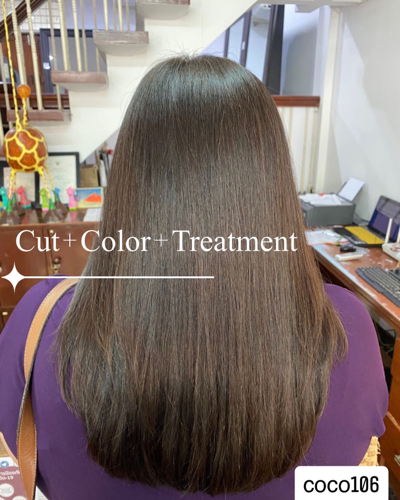 ' Cut+Color+Treatment '
ทำผมโดยช่างญา ช่างทำผมสไตล์ญี่ปุ่น  วันนนี้ร้านเปิดให้บริการอีก1วันก่อนหยุดประจำสัปดาห์ (ร้านปิดทุกวันพุธ) ลูกค้าสามารถเข้ามาใช้บริการหรือโทรเข้ามาจองคิวได้เลยนะคะ  สอบถามเพิ่มเติมหรือจองคิวทำผม
ได้ที่เบอร์โทรศัพ 02-662-7106
ลูกค้าสามารถจอดรถที่ร้านได้เลยนะคะ
 อีก1ช่องทางการติดต่อ, เช็คโปรโมชั่นทางร้านหรือจองคิวทำผม สามารถแอดไลน์ของทางร้านได้เลยค่ะ
LINE account
https://lin