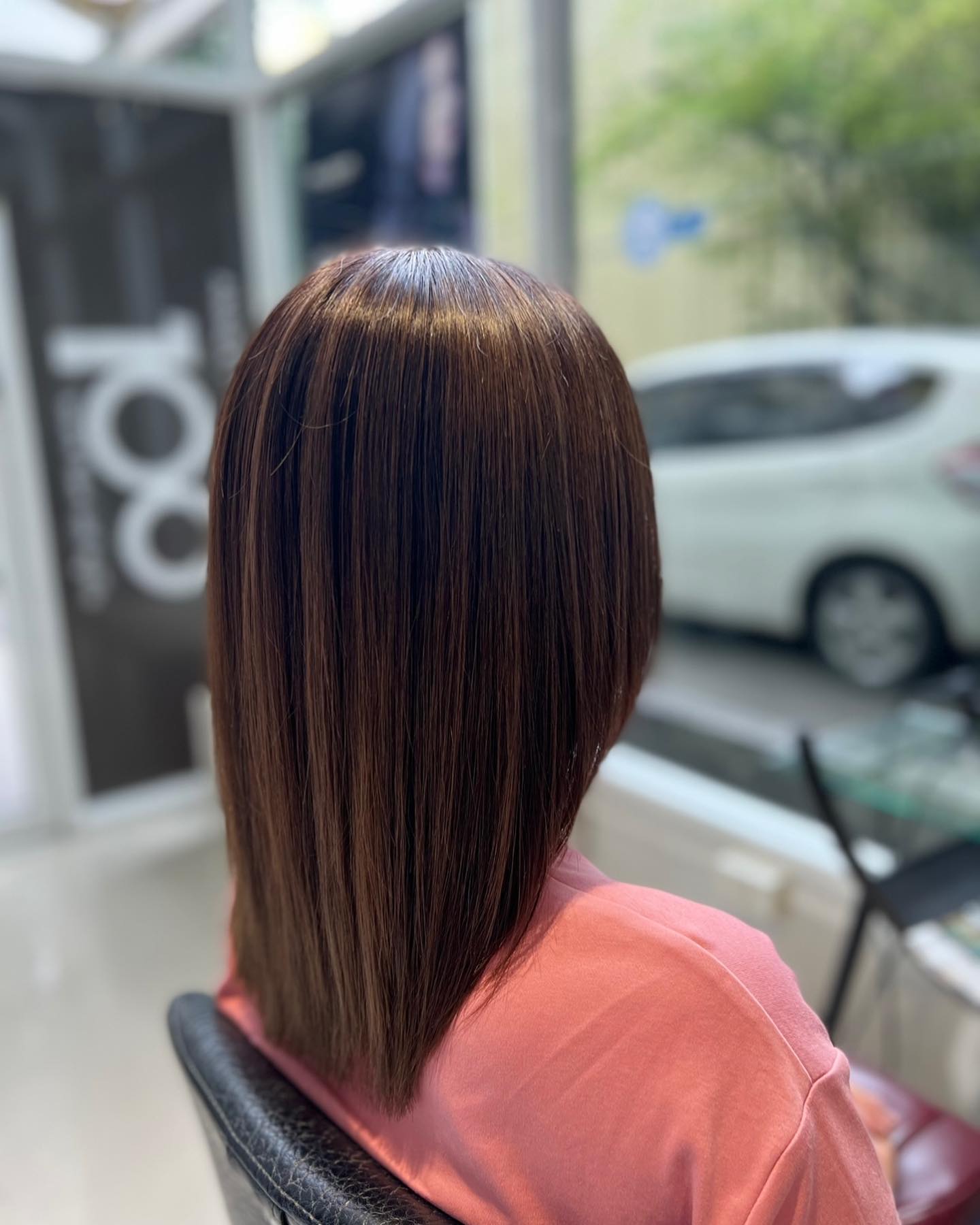 Cut+color +olaplex +treatment Milbon 
ตอนนี้พร้อมให้บริการแล้วคะ อยากได้แบบไหนปรึกษาช่างก่อนได้เลยคะ ร้านทำผมสไตล์ญี่ปุ่น สนใจสอบถามและจองคิวกับทางร้านได้ที่เบอร์ 02-2679-106ค่ะ
.ร้านทำผม 106 ANNEX ‍♀️
เวลาทำการ 10:00 - 19:30 
ทางร้านมีบริการจอดรถฟรีค่ะ
 ️Free parking available
Silom 6 (We Space) *รบกวนจองเวลาก่อนมารับบริการทุกครั้งนะคะ
#106hair #106AnnexReMAKE #digitalperm #คะsodaspa #highlightcolor #hairsalon #bangkokbeauty
#bangkok #thailand #ร้านทำผม #กรุงเทพฯ #สีลมซอย6 @ 106 Hair / ANNEX REMAKE