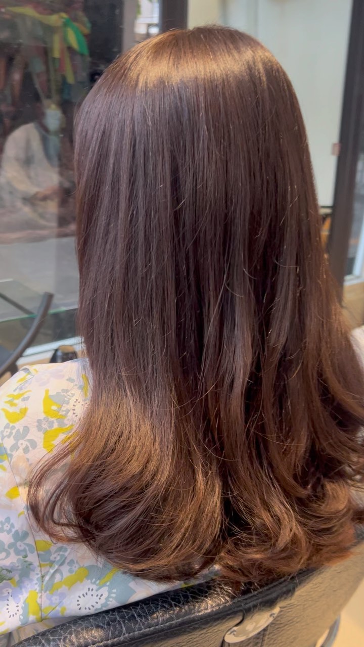 Cut+ Color +treatment Milbon + Soda  สวัสดีคะ ทางร้านพร้อมให้บริการแล้วคะ ร้านทำผมสไตล์ญี่ปุ่น สนใจสอบถามและจองคิวกับทางร้านได้ที่เบอร์ 02-2679-106ค่ะ
.ร้านทำผม 106 ANNEX ‍♀️
เวลาทำการ 10:00 - 19:30 
ทางร้านมีบริการจอดรถฟรีค่ะ
 ️Free parking available
Silom 6 (We Space) *รบกวนจองเวลาก่อนมารับบริการทุกครั้งนะคะ
#106hair #106AnnexReMAKE #digitalperm #คะsodaspa #highlightcolor #hairsalon #bangkokbeauty
#bangkok #thailand #ร้านทำผม #กรุงเทพฯ #สีลมซอย6 @ 106 Hair / ANNEX REMAKE