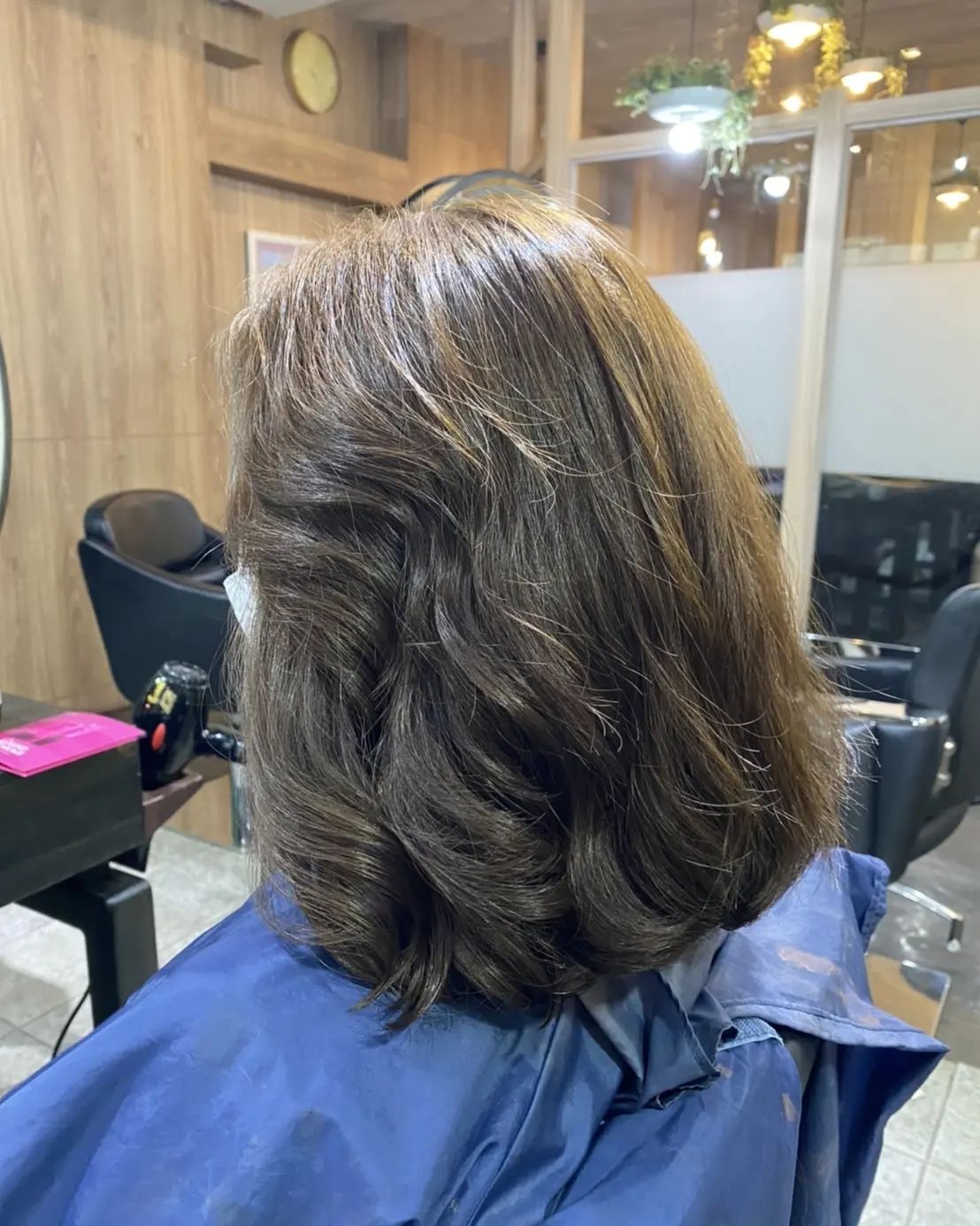 Cut+perm +color +olaplex +treatment Milbon4 step 
️Free parking available
สามารถโทรจองคิวได้ที่
02-042-8385
LINE Account : https://lin.ee/3NZFLGo
หรือทางเว็บไซด์
https://lilachokkaido.com/booking/
ทางไปเลือก VIP Gift Voucher↓
https://www.gowabi.com/en/provider/lilac-by-106-hair  #ร้านเสริมสวย #ร้านเสริมสวยทองหล่อซอย5 #ทองหล่อซอย5 #thonglorsoi5 #salon #thonglor #salonthonglor #lilacby106 #106hairstudio #バンコク美容室 #バンコク #トンロー美容室 #トンローソイ5 #サロン #bangkok #stylist #perm #digitalperm #color #haircut #milbon #cut #japansalo #beauty #review #Bangkok #hair #Good #lilachokkaido
BOOKING - Spa & Hair LiLAC by 106Hair
...
lilachokkaido.com @ Spa & Hair Lilac by 106Hair