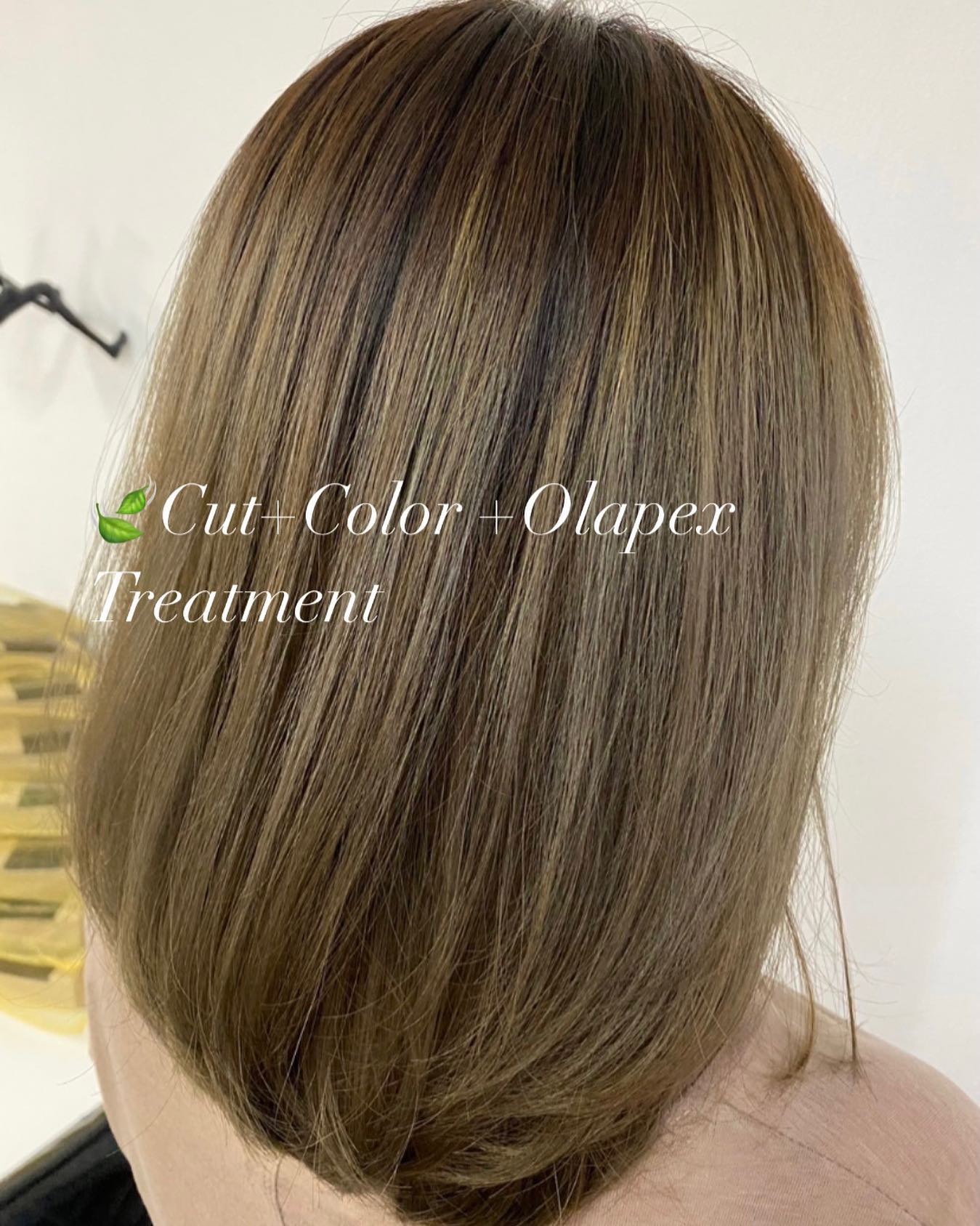 Cut+Color+Olapex Treatment 
ทำผมโดยช่างญา ช่างทำผมสไตล์ญี่ปุ่น '
️บริการที่จอดรถ ค่ะ  ร้านเปิดพร้อมให้บริการแล้วนะคะ
ลูกค้าสามารถเข้ามาใช้บริการ หรือโทรเข้ามาสอบถามจองคิวได้เลยค่ะ  ยินดีให้คำปรึกษาก่อนมาใช้บริการ🥰🥰
ร้านเปิดให้บริการ 9.00-18.30  ขอบคุณลูกค้าทุกท่านที่เข้ามาใช้บริการค่ะ
สอบถามเพิ่มเติมหรือจองคิวทำผม
ได้ที่เบอร์โทรศัพ 02-662-7106
ลูกค้าสามารถจอดรถที่ร้านได้เลยนะคะ  อีก1ช่องทางการติดต่อ, เช็คโปรโมชั่นทางร้านหรือจองคิวทำผม สามารถแอดไลน์ของทางร้านได้เลยค่ะ
LINE account
https://lin.ee/3Cm0Ksiac  #106hair #coco106 #sukhumvit39 #ร้านทำผม106coco #ร้านทำผม106 #สระโซดาสปา #ไฮไลท์สีผม #ทำสีผม #ร้านทำผม #ร้านทำผมในกรุงเทพ #ร้านเสริมสวยในกรุงเทพ