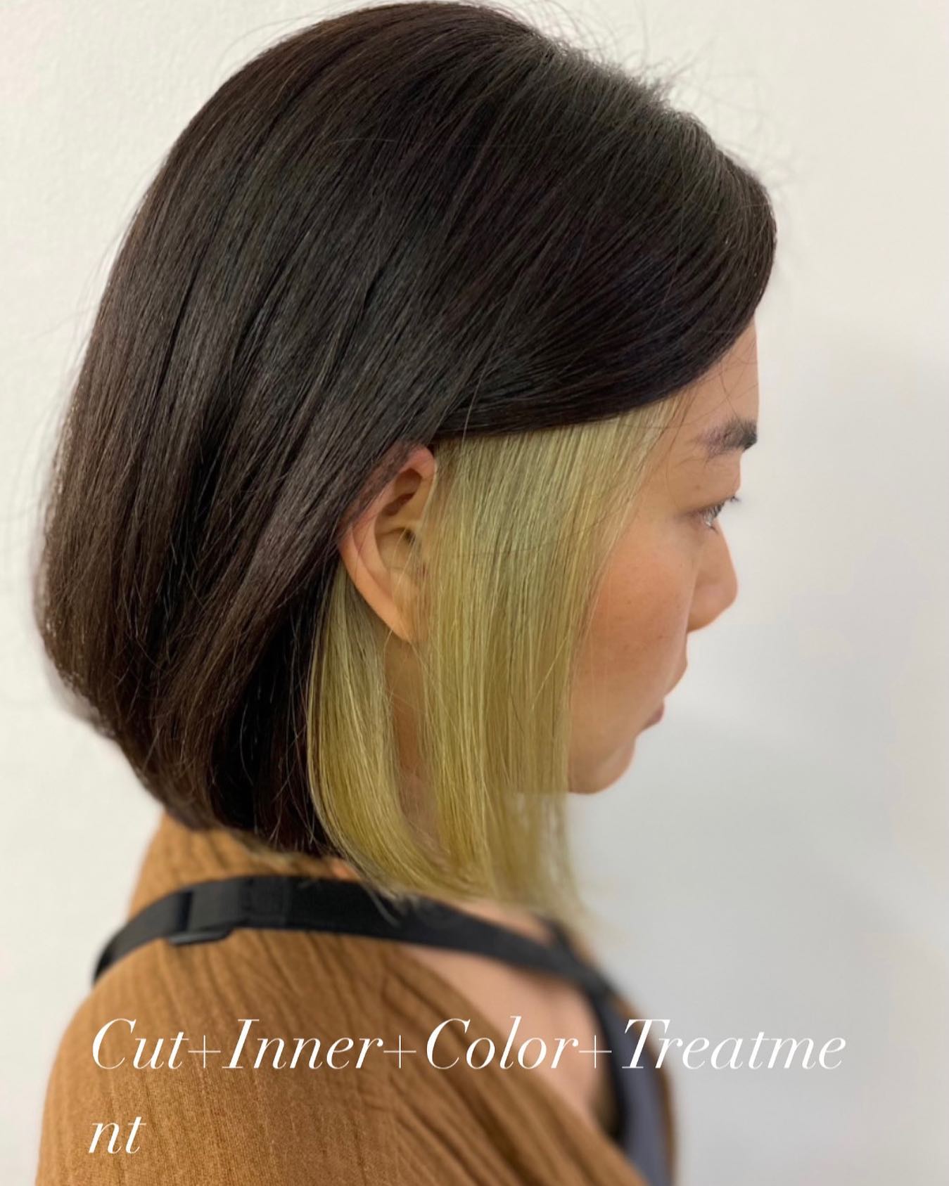 Cut+Inner Color +Treatment 
ทำผมโดยช่างญา ช่างทำผมสไตล์ญี่ปุ่น '
️บริการที่จอดรถ ค่ะ  ร้านเปิดพร้อมให้บริการแล้วนะคะ
ลูกค้าสามารถเข้ามาใช้บริการ หรือโทรเข้ามาสอบถามจองคิวได้เลยค่ะ  ยินดีให้คำปรึกษาก่อนมาใช้บริการ🥰🥰
ร้านเปิดให้บริการ 9.00-18.30  ขอบคุณลูกค้าทุกท่านที่เข้ามาใช้บริการค่ะ
สอบถามเพิ่มเติมหรือจองคิวทำผม
ได้ที่เบอร์โทรศัพ 02-662-7106
ลูกค้าสามารถจอดรถที่ร้านได้เลยนะคะ  อีก1ช่องทางการติดต่อ, เช็คโปรโมชั่นทางร้านหรือจองคิวทำผม สามารถแอดไลน์ของทางร้านได้เลยค่ะ
LINE account
https://lin.ee/3Cm0Ksiac  #106hair #coco106 #sukhumvit39 #ร้านทำผม106coco #ร้านทำผม106 #สระโซดาสปา #ไฮไลท์สีผม #ทำสีผม #ร้านทำผม #ร้านทำผมในกรุงเทพ #ร้านเสริมสวยในกรุงเทพ