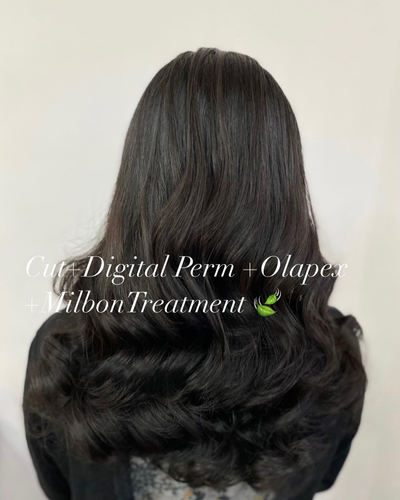 Cut+Digital Perm+Olapex+
MilbonTreatment  ทำผมโดยช่างญา ช่างทำผมสไตล์ญี่ปุ่น '
️บริการที่จอดรถ ค่ะ  ร้านเปิดพร้อมให้บริการแล้วนะคะ
ลูกค้าสามารถเข้ามาใช้บริการ หรือโทรเข้ามาสอบถามจองคิวได้เลยค่ะ  ยินดีให้คำปรึกษาก่อนมาใช้บริการ🥰🥰
ร้านเปิดให้บริการ 9.00-18.30  ขอบคุณลูกค้าทุกท่านที่เข้ามาใช้บริการค่ะ
สอบถามเพิ่มเติมหรือจองคิวทำผม
ได้ที่เบอร์โทรศัพ 02-662-7106
ลูกค้าสามารถจอดรถที่ร้านได้เลยนะคะ  อีก1ช่องทางการติดต่อ, เช็คโปรโมชั่นทางร้านหรือจองคิวทำผม สามารถแอดไลน์ของทางร้านได้เลยค่ะ
LINE account
https://lin.ee/3Cm0Ksiac  #106hair #coco106 #sukhumvit39 #ร้านทำผม106coco #ร้านทำผม106 #สระโซดาสปา #ไฮไลท์สีผม #ทำสีผม #ร้านทำผม #ร้านทำผมในกรุงเทพ #ร้านเสริมสวยในกรุงเทพ