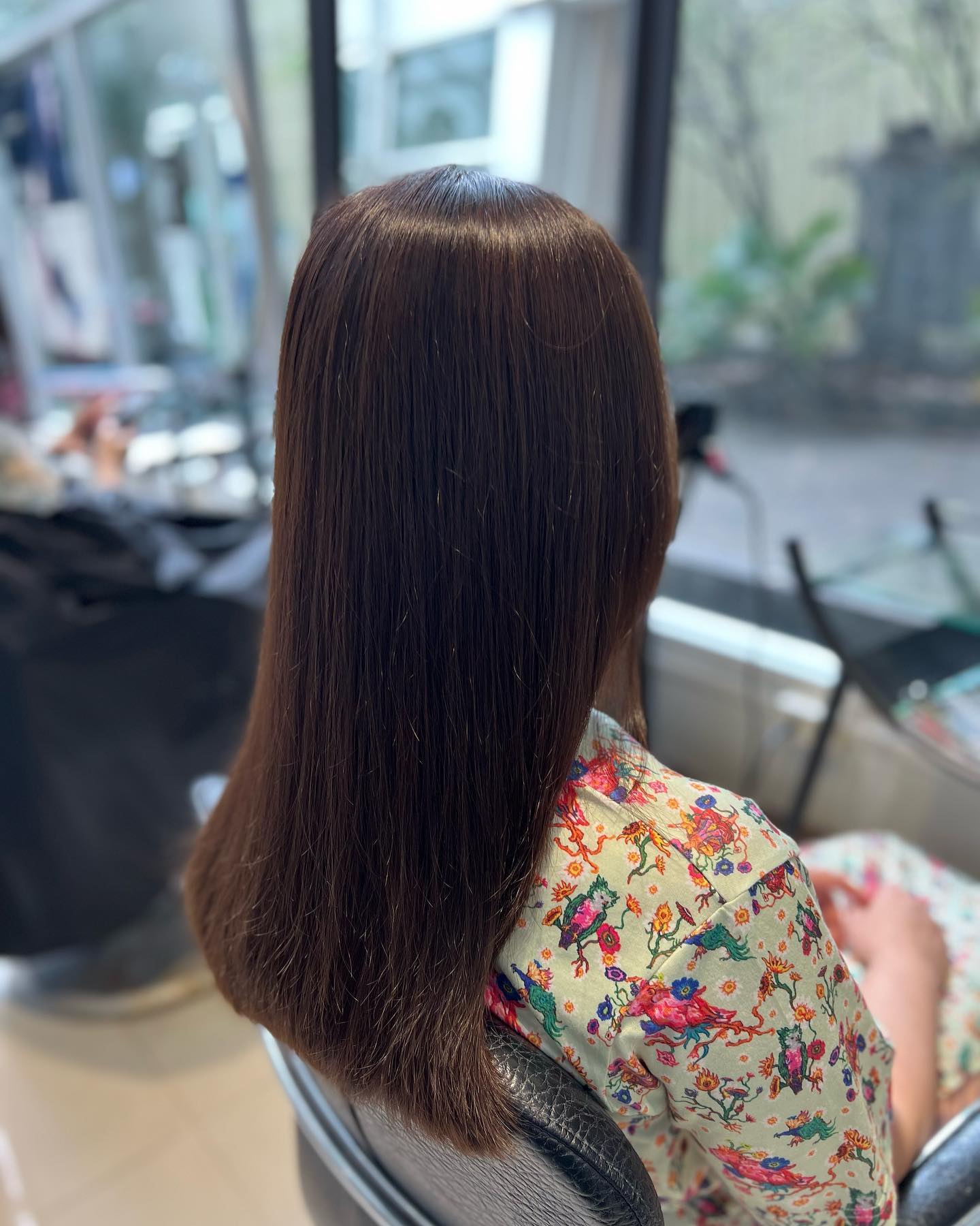 Cut+ Color +Milbon treatment +Sodaสวัสดีคะ ร้านทําผมสไตล์ญี่ปุ่น แถวสีลม สนใจสอบถามและจอง ️Free parking available ทางร้านมีบริการจอดรถฟรีค่ะ สนใจสอบถามและจองคิวกับทางร้านได้ที่เบอร์ 02-2679-106ค่ะ
.ร้านทำผม 106 ANNEX ‍♀️
เวลาทำการ 10:00 - 19:30  https://lin.ee/Zmaaw5K
Silom 6 (We Space) *รบกวนจองเวลาก่อนมารับบริการทุกครั้งนะคะ
#106hair #106AnnexReMAKE #digitalperm #คะsodaspa #highlightcolor #hairsalon #bangkokbeauty
#bangkok #thailand #ร้านทำผม #กรุงเทพฯ #สีลมซอย6 @ 106 Hair / ANNEX REMAKE
- [ ]