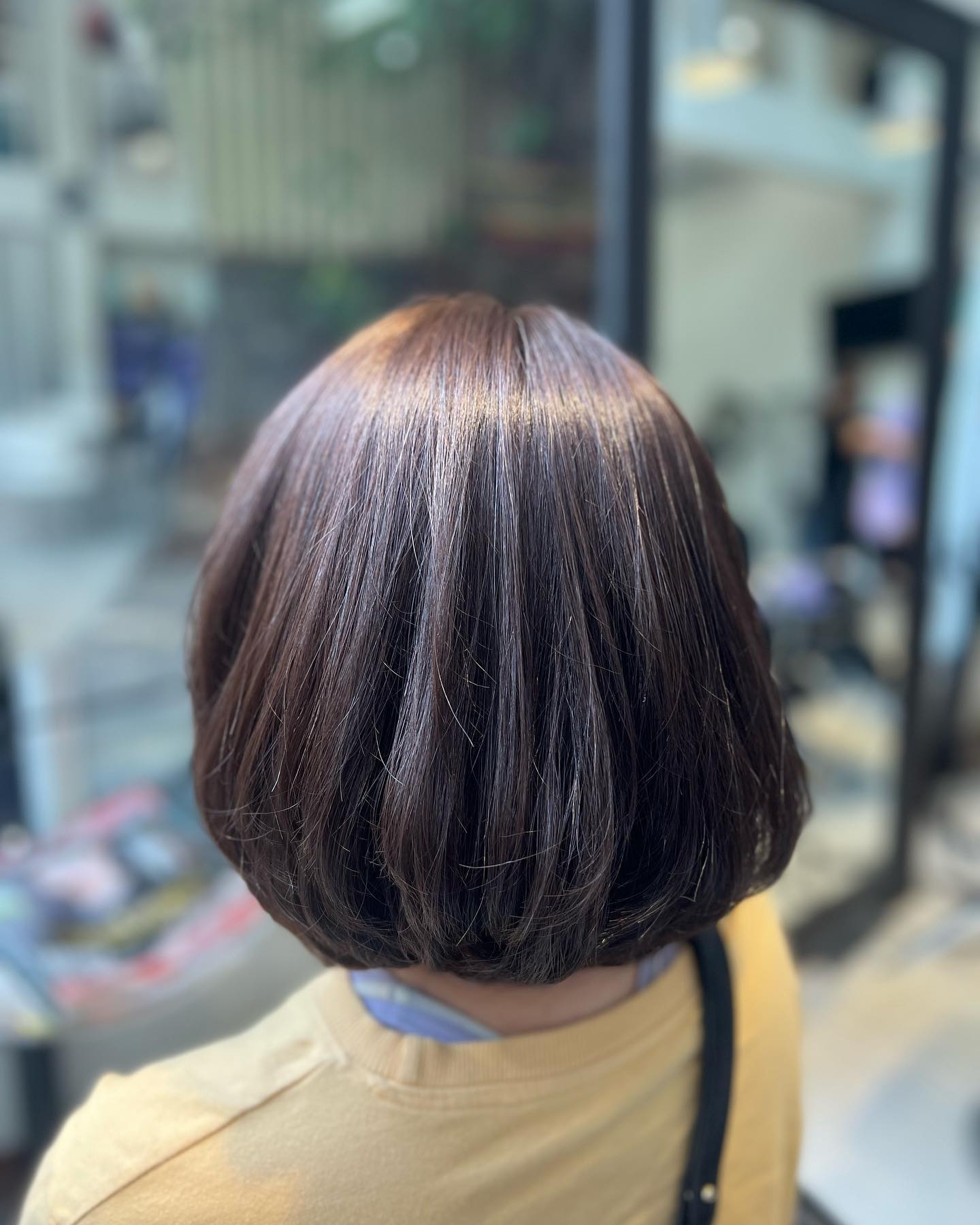 Cut+  Color + Olaplex+ Treatment Milbon +Sodaสวัสดีวันศุกร์คะ ร้านเปิดให้บริการแล้วนะคะ ร้านทําผมสไตล์ญี่ปุ่น แถวสีลม สนใจสอบถามและจอง ️Free parking available ทางร้านมีบริการจอดรถฟรีค่ะ
 ร้านทำผมสไตล์ญี่ปุ่น สนใจสอบถามและจองคิวกับทางร้านได้ที่เบอร์ 02-2679-106ค่ะ
.ร้านทำผม 106 ANNEX ‍♀️
เวลาทำการ 10:00 - 19:30  https://lin.ee/Zmaaw5K
Silom 6 (We Space) *รบกวนจองเวลาก่อนมารับบริการทุกครั้งนะคะ
#106hair #106AnnexReMAKE #digitalperm #คะsodaspa #highlightcolor #hairsalon #bangkokbeauty
#bangkok #thailand #ร้านทำผม #กรุงเทพฯ #สีลมซอย6 @ 106 Hair / ANNEX REMAKE
- [ ]