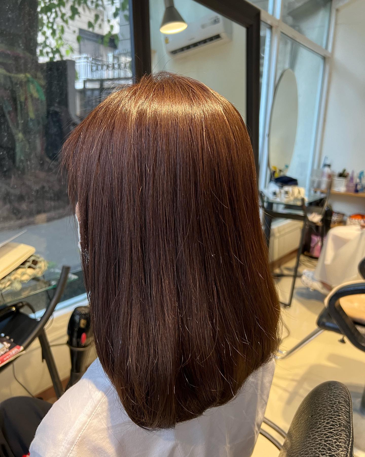 Cut +  Color +Milbon treatment +Sodaสวัสดีคะ ร้านทําผมสไตล์ญี่ปุ่น แถวสีลม สนใจสอบถามและจอง ️Free parking available ทางร้านมีบริการจอดรถฟรีค่ะ สนใจสอบถามและจองคิวกับทางร้านได้ที่เบอร์ 02-2679-106ค่ะ
.ร้านทำผม 106 ANNEX ‍♀️
เวลาทำการ 10:00 - 19:30  https://lin.ee/Zmaaw5K
Silom 6 (We Space) *รบกวนจองเวลาก่อนมารับบริการทุกครั้งนะคะ
#106hair #106AnnexReMAKE #digitalperm #คะsodaspa #highlightcolor #hairsalon #bangkokbeauty
#bangkok #thailand #ร้านทำผม #กรุงเทพฯ #สีลมซอย6 @ 106 Hair / ANNEX REMAKE
- [ ]