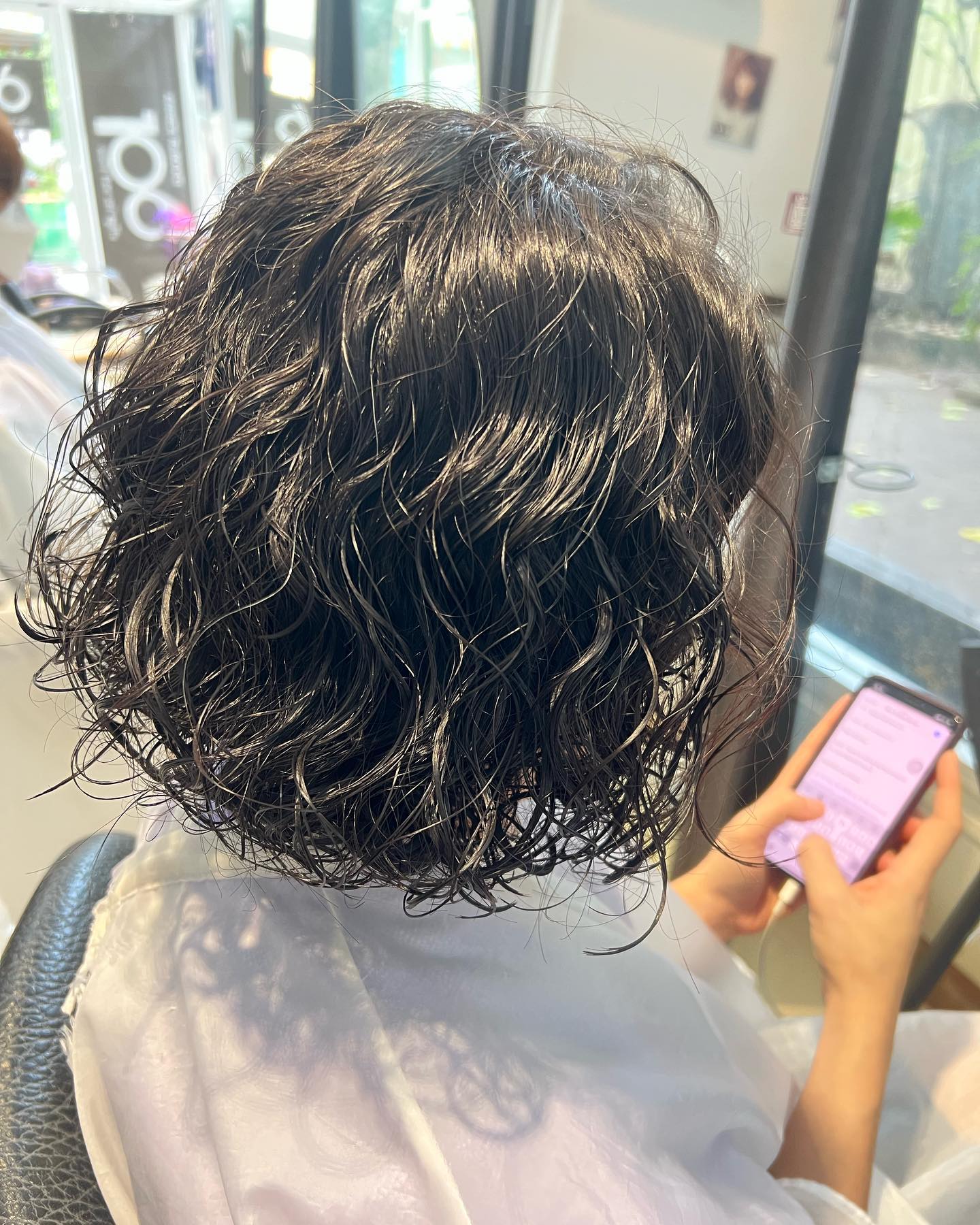 Cut +Perm+Milbon treatment +Sodaสวัสดีคะ ร้านทําผมสไตล์ญี่ปุ่น แถวสีลม สนใจสอบถามและจอง ️Free parking available ทางร้านมีบริการจอดรถฟรีค่ะ สนใจสอบถามและจองคิวกับทางร้านได้ที่เบอร์ 02-2679-106ค่ะ
.ร้านทำผม 106 ANNEX ‍♀️
เวลาทำการ 10:00 - 19:30  https://lin.ee/Zmaaw5K
Silom 6 (We Space) *รบกวนจองเวลาก่อนมารับบริการทุกครั้งนะคะ
#106hair #106AnnexReMAKE #digitalperm #คะsodaspa #highlightcolor #hairsalon #bangkokbeauty
#bangkok #thailand #ร้านทำผม #กรุงเทพฯ #สีลมซอย6 @ 106 Hair / ANNEX REMAKE
- [ ]