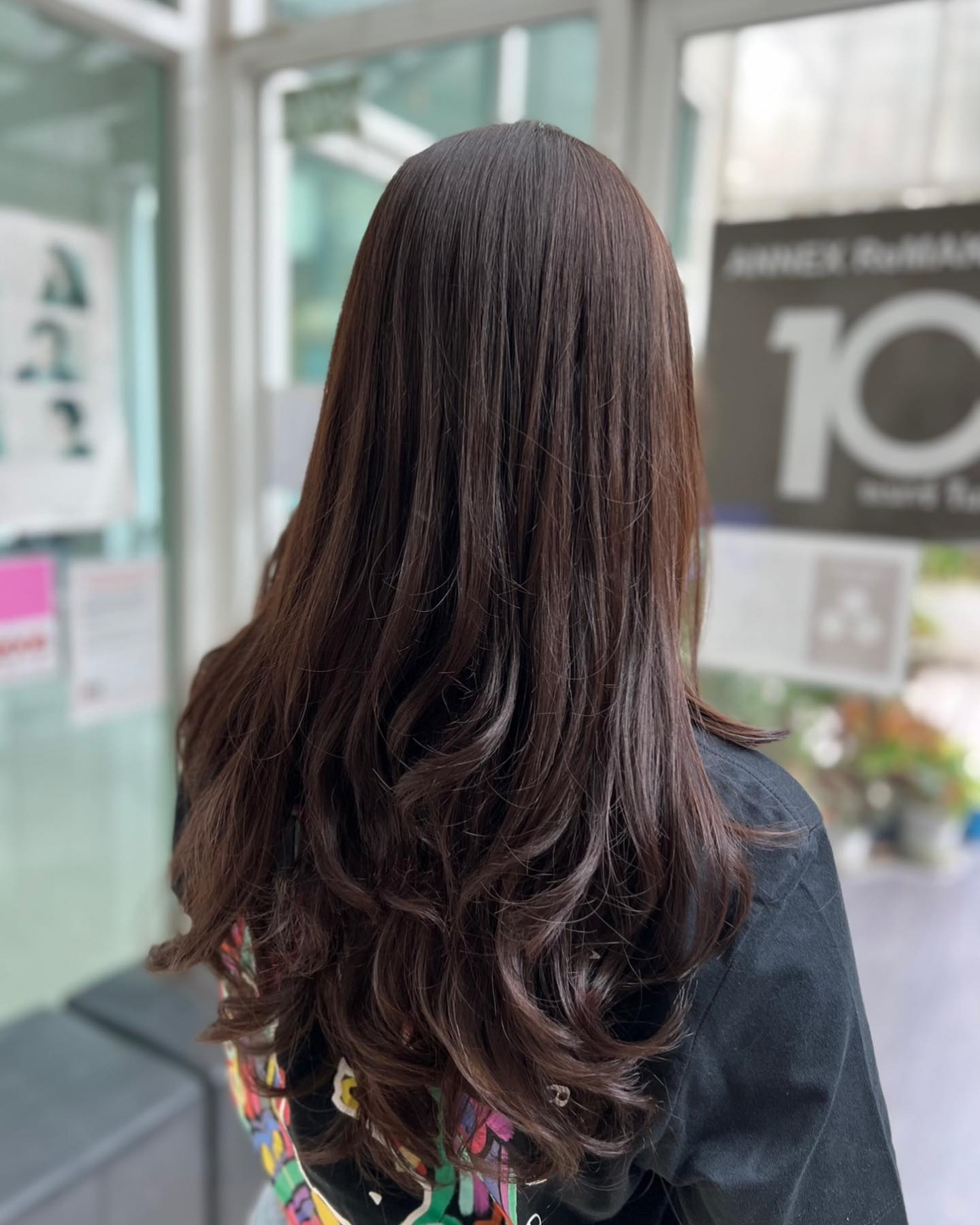 Color + Olaplex +Milbon treatment +Sodaสวัสดีคะ ร้านทําผมสไตล์ญี่ปุ่น แถวสีลม สนใจสอบถามและจอง ️Free parking available ทางร้านมีบริการจอดรถฟรีค่ะ สนใจสอบถามและจองคิวกับทางร้านได้ที่เบอร์ 02-2679-106ค่ะ
.ร้านทำผม 106 ANNEX ‍♀️
เวลาทำการ 10:00 - 19:30  https://lin.ee/Zmaaw5K
Silom 6 (We Space) *รบกวนจองเวลาก่อนมารับบริการทุกครั้งนะคะ
#106hair #106AnnexReMAKE #digitalperm #คะsodaspa #highlightcolor #hairsalon #bangkokbeauty
#bangkok #thailand #ร้านทำผม #กรุงเทพฯ #สีลมซอย6 @ 106 Hair / ANNEX REMAKE
- [ ]