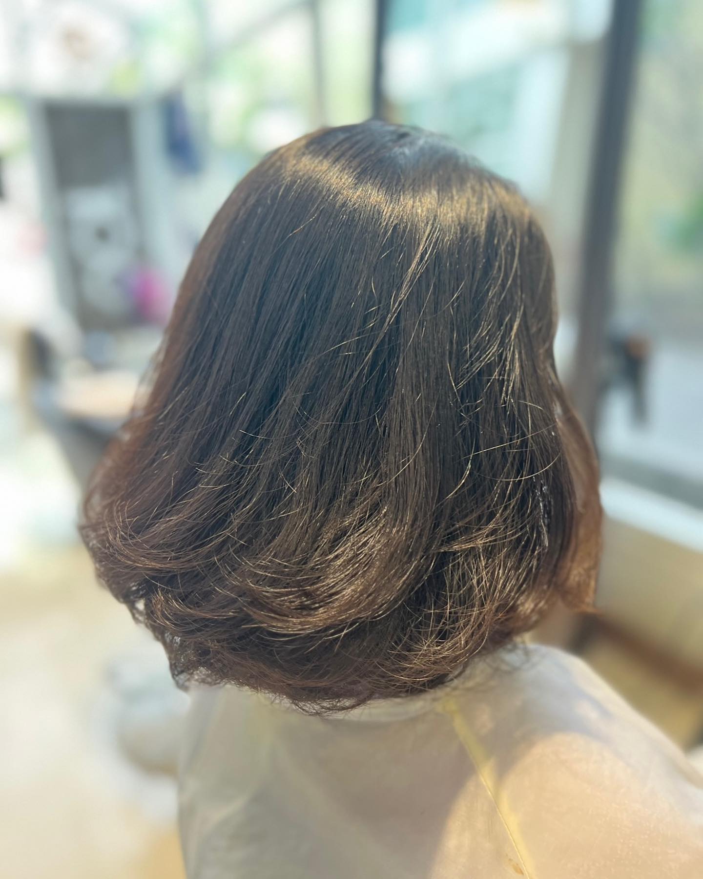 Cut+ Digital Perm + Olaplex+ Milbon smooth Treatment +Sodaสวัสดีคะ ร้านทําผมสไตล์ญี่ปุ่น แถวสีลม สนใจสอบถามและจอง ️Free parking available ทางร้านมีบริการจอดรถฟรีค่ะ สนใจสอบถามและจองคิวกับทางร้านได้ที่เบอร์ 02-2679-106ค่ะ
.ร้านทำผม 106 ANNEX ‍♀️
เวลาทำการ 10:00 - 19:30  https://lin.ee/Zmaaw5K
Silom 6 (We Space) *รบกวนจองเวลาก่อนมารับบริการทุกครั้งนะคะ
#106hair #106AnnexReMAKE #digitalperm #คะsodaspa #highlightcolor #hairsalon #bangkokbeauty
#bangkok #thailand #ร้านทำผม #กรุงเทพฯ #สีลมซอย6 @ 106 Hair / ANNEX REMAKE
- [ ]