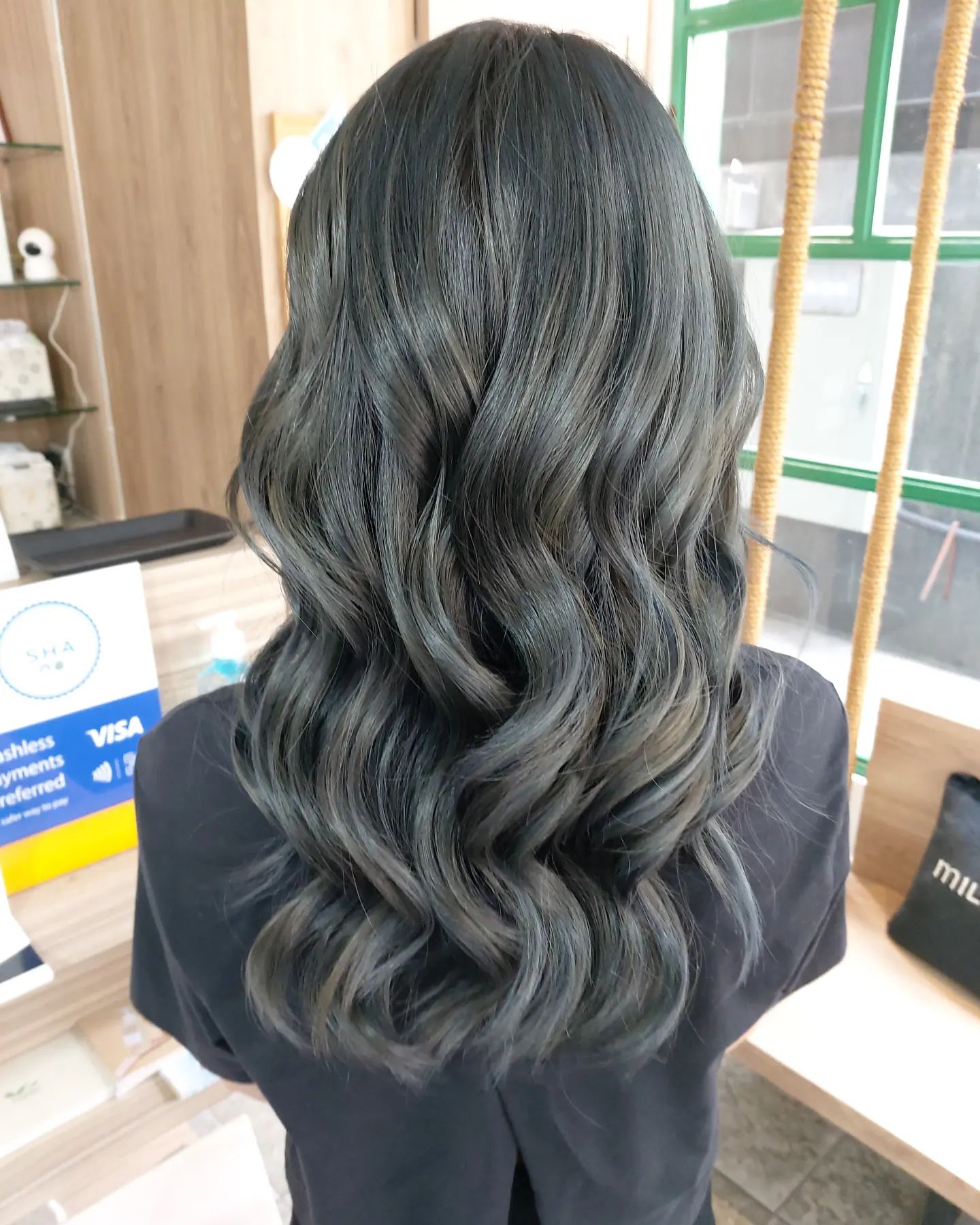 Cut+bleach +color +olaplex +treatment Milbon 
️Free parking available
สามารถโทรจองคิวได้ที่
02-042-8385
LINE Account : https://lin.ee/3NZFLGo
หรือทางเว็บไซด์
https://lilachokkaido.com/booking/
ทางไปเลือก VIP Gift Voucher↓
https://www.gowabi.com/en/provider/lilac-by-106-hair  #ร้านเสริมสวย #ร้านเสริมสวยทองหล่อซอย5 #ทองหล่อซอย5 #thonglorsoi5 #salon #thonglor #salonthonglor #lilacby106 #106hairstudio #バンコク美容室 #バンコク #トンロー美容室 #トンローソイ5 #サロン #bangkok #stylist #perm #digitalperm #color #haircut #milbon #cut #japansalo #beauty #review #Bangkok #hair #Good #lilachokkaido
BOOKING - Spa & Hair LiLAC by 106Hair
...
lilachokkaido.com @ Spa & Hair Lilac by 106Hair