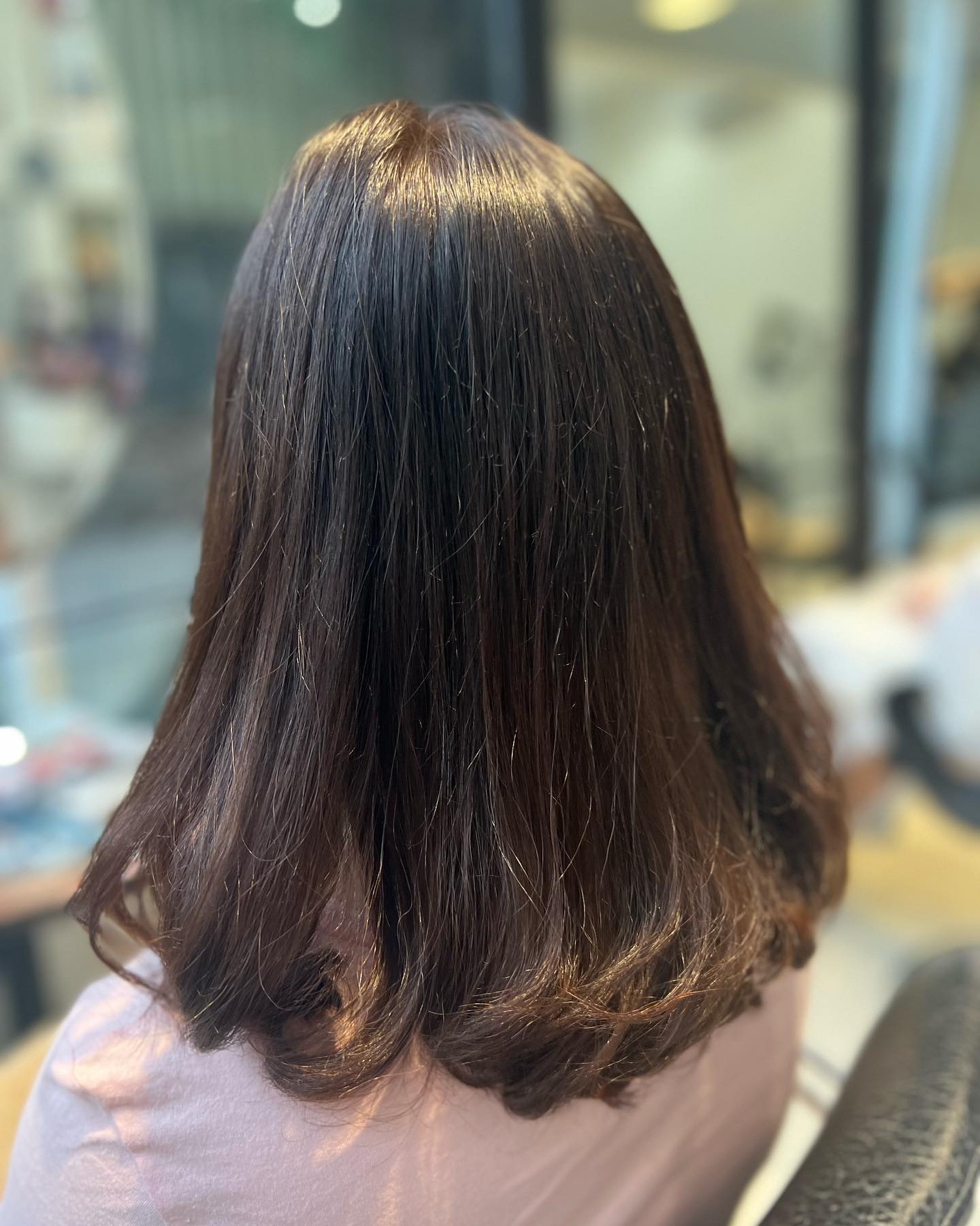 Cut+Color + Digital Perm +Olaplex+ Milbon smooth Treatment +Sodaสวัสดีคะ ร้านทําผมสไตล์ญี่ปุ่น แถวสีลม สนใจสอบถามและจอง ️Free parking available ทางร้านมีบริการจอดรถฟรีค่ะ สนใจสอบถามและจองคิวกับทางร้านได้ที่เบอร์ 02-2679-106ค่ะ
.ร้านทำผม 106 ANNEX ‍♀️
เวลาทำการ 10:00 - 19:30  https://lin.ee/Zmaaw5K
Silom 6 (We Space) *รบกวนจองเวลาก่อนมารับบริการทุกครั้งนะคะ
#106hair #106AnnexReMAKE #digitalperm #คะsodaspa #highlightcolor #hairsalon #bangkokbeauty
#bangkok #thailand #ร้านทำผม #กรุงเทพฯ #สีลมซอย6 @ 106 Hair / ANNEX REMAKE
- [ ]