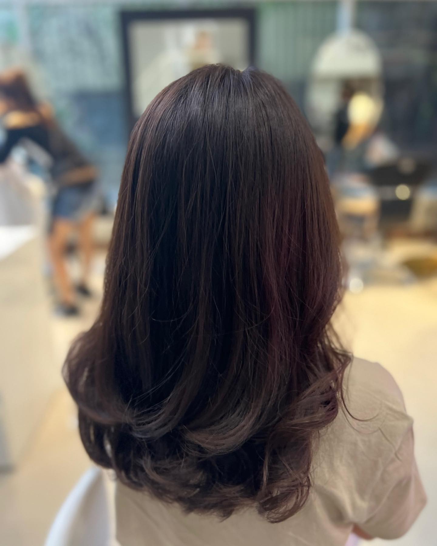 Cut+Color + Digital Perm +Olaplex+ Milbon smooth Treatment +Sodaสวัสดีคะ ร้านทําผมสไตล์ญี่ปุ่น แถวสีลม สนใจสอบถามและจอง ️Free parking available ทางร้านมีบริการจอดรถฟรีค่ะ สนใจสอบถามและจองคิวกับทางร้านได้ที่เบอร์ 02-2679-106ค่ะ
.ร้านทำผม 106 ANNEX ‍♀️
เวลาทำการ 10:00 - 19:30  https://lin.ee/Zmaaw5K
Silom 6 (We Space) *รบกวนจองเวลาก่อนมารับบริการทุกครั้งนะคะ
#106hair #106AnnexReMAKE #digitalperm #คะsodaspa #highlightcolor #hairsalon #bangkokbeauty
#bangkok #thailand #ร้านทำผม #กรุงเทพฯ #สีลมซอย6 @ 106 Hair / ANNEX REMAKE
- [ ]