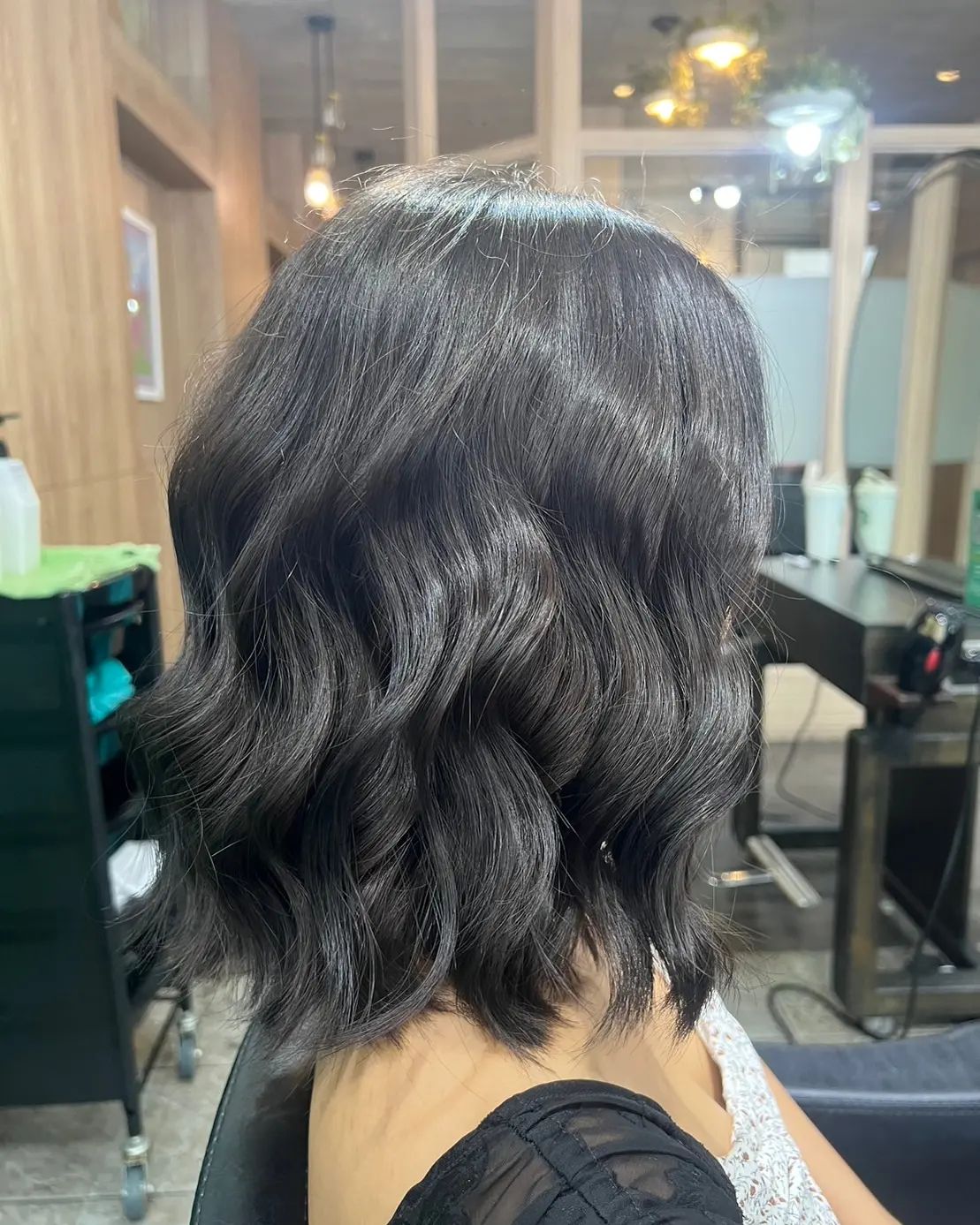 Cut+color +olaplex +treatment Milbon 
️Free parking available
สามารถโทรจองคิวได้ที่
02-042-8385
LINE Account : https://lin.ee/3NZFLGo
หรือทางเว็บไซด์
https://lilachokkaido.com/booking/
ทางไปเลือก VIP Gift Voucher↓
https://www.gowabi.com/en/provider/lilac-by-106-hair  #ร้านเสริมสวย #ร้านเสริมสวยทองหล่อซอย5 #ทองหล่อซอย5 #thonglorsoi5 #salon #thonglor #salonthonglor #lilacby106 #106hairstudio #バンコク美容室 #バンコク #トンロー美容室 #トンローソイ5 #サロン #bangkok #stylist #perm #digitalperm #color #haircut #milbon #cut #japansalo #beauty #review #Bangkok #hair #Good #lilachokkaido
BOOKING - Spa & Hair LiLAC by 106Hair
...
lilachokkaido.com @ Spa & Hair Lilac by 106Hair