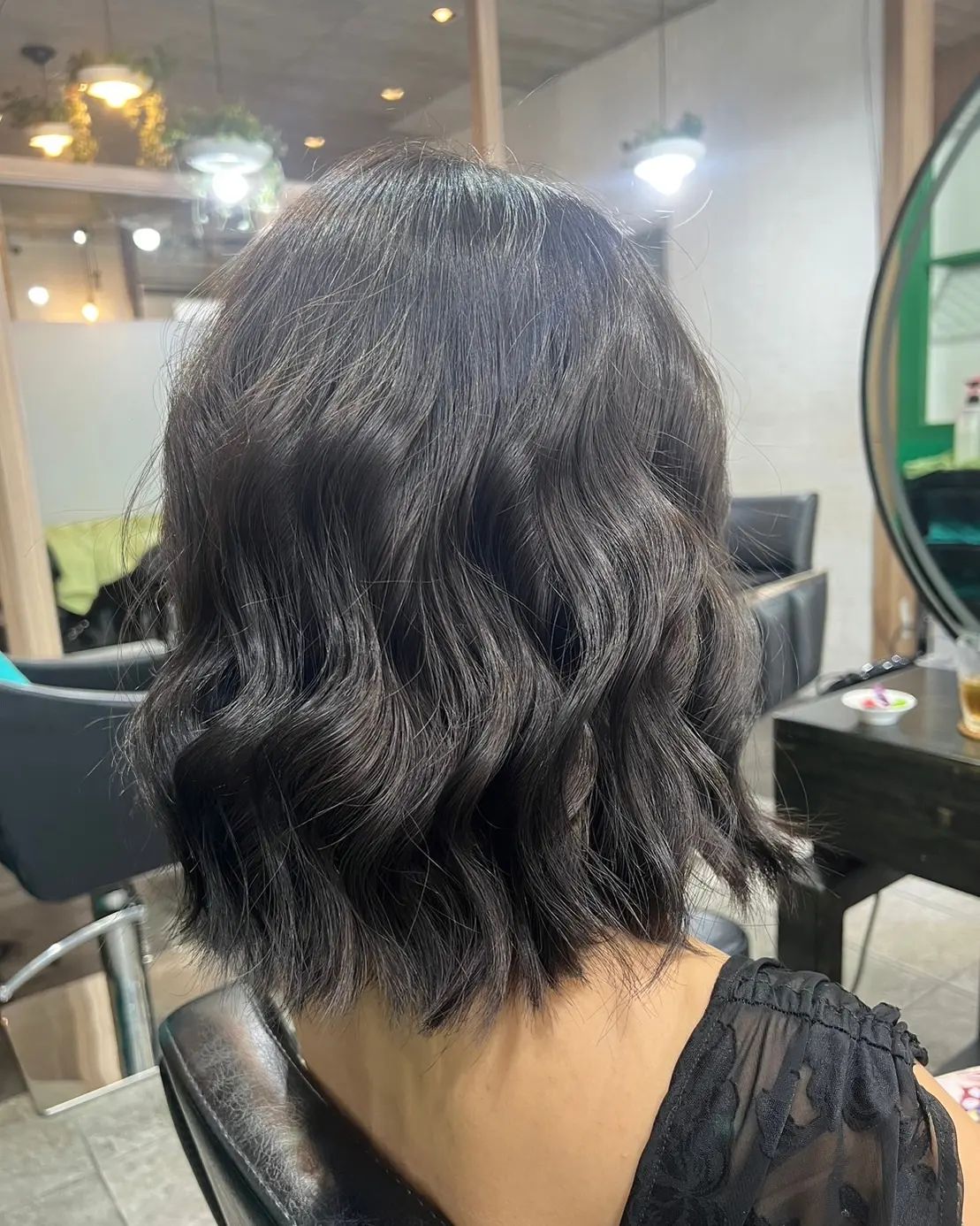 Cut+color +olaplex +treatment Milbon 
️Free parking available
สามารถโทรจองคิวได้ที่
02-042-8385
LINE Account : https://lin.ee/3NZFLGo
หรือทางเว็บไซด์
https://lilachokkaido.com/booking/
ทางไปเลือก VIP Gift Voucher↓
https://www.gowabi.com/en/provider/lilac-by-106-hair  #ร้านเสริมสวย #ร้านเสริมสวยทองหล่อซอย5 #ทองหล่อซอย5 #thonglorsoi5 #salon #thonglor #salonthonglor #lilacby106 #106hairstudio #バンコク美容室 #バンコク #トンロー美容室 #トンローソイ5 #サロン #bangkok #stylist #perm #digitalperm #color #haircut #milbon #cut #japansalo #beauty #review #Bangkok #hair #Good #lilachokkaido
BOOKING - Spa & Hair LiLAC by 106Hair
...
lilachokkaido.com @ Spa & Hair Lilac by 106Hair