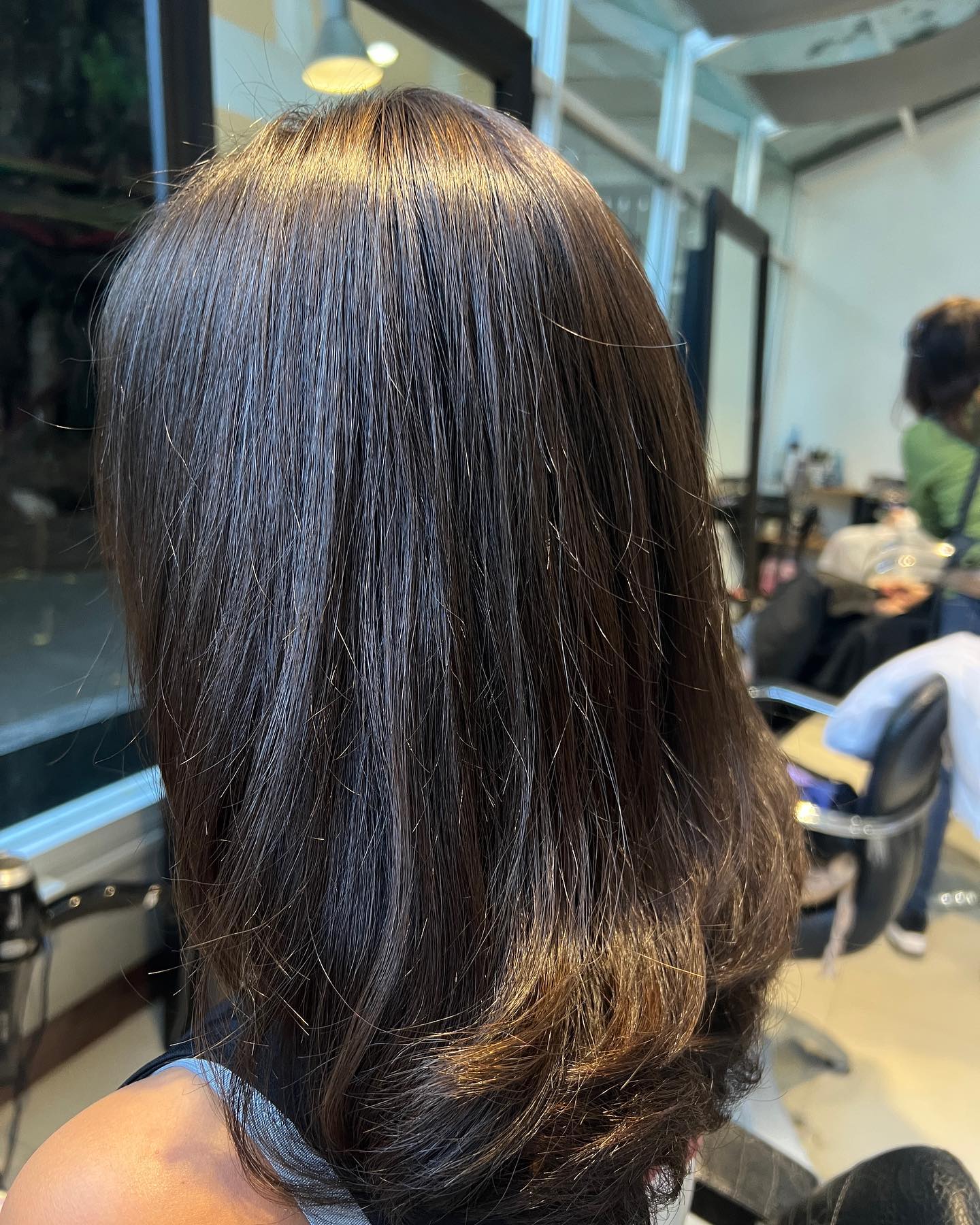 Cut+ Digital perm +Milbon smooth Treatment ร้านทําผมสไตล์ญี่ปุ่น แถวสีลม สนใจ สอบถามและจอง P Free parking available ทางร้านมีบริการ จอดรถฟรีค่ะ สนใจสอบถามและจองคิวกับทางร้านได้ที่เบอร์ 02-2679-106 iz +Soda สวัสดีคะ ร้านทําผม 106 ANNEX TRA เวลา าการ 10:00-19:30 https://lin.ee/Zmaaw5K Silom 6 (We Space) https://reservia.jp/reserve/menu/b9855edf7b?start_page=2&is_guest=1*รบกวนจองเวลาก่อนมารับบริการทุก ครั้งนะคะ #106hair #106AnnexReMAKE #digitalperm #azsodaspa #highlightcolor #hairsalon #bangkokbeauty #bangkok #thailand #ร้านท่าผม #กรุงเทพฯ #สีลมซอย6 @ 106 Hair/ ANNEX REMAKE