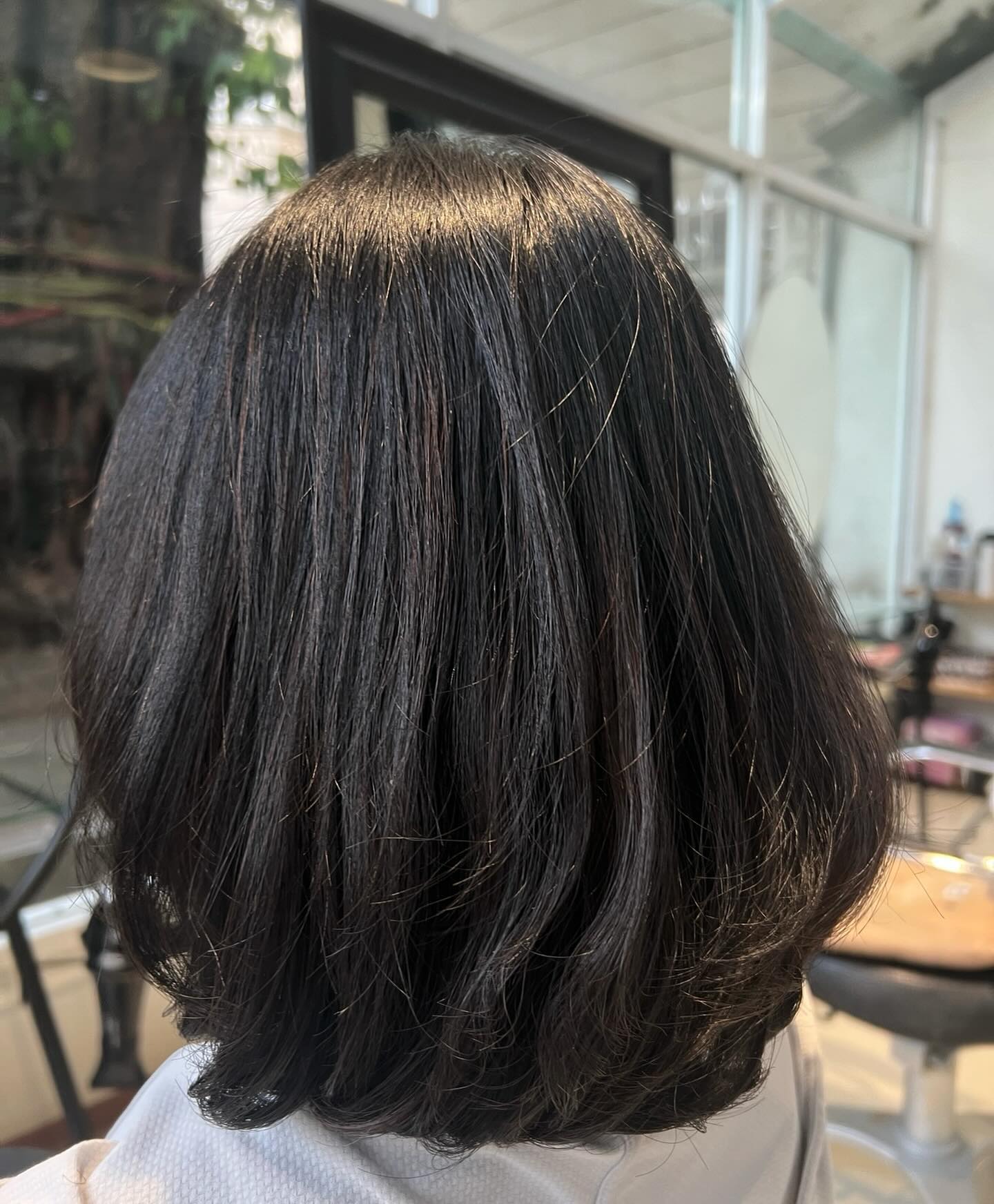 Cut +Digital perm+Soda+Milbon smooth Treatment ร้านทําผมสไตล์ญี่ปุ่น แถวสีลม ขออนุญาตประกาศเรื่องวันหยุดช่วงปีใหม่นะคะ  FOR NEW YEAR DAY Shop Hair Will Close Service From 31st- 4th January 2024 We will Open To Service Again On 5th January 2024  สนใจ สอบถามและจอง P Free parking available ทางร้านมีบริการ จอดรถฟรีค่ะ สนใจสอบถามและจองคิวกับทางร้านได้ที่เบอร์ 02-2679-106  ร้าน 106 ANNEX เวลาการ 10:00-19:30 https://lin.ee/Zmaaw5K Silom 6 (We Space) https://reservia.jp/reserve/menu/b9855edf7b?start_page=2&is_guest=1*รบกวนจองเวลาก่อนมารับบริการทุก ครั้งนะคะ #106hair #106AnnexReMAKE #digitalperm #azsodaspa #highlightcolor #hairsalon #bangkokbeauty #bangkok #thailand #ร้านท่าผม #กรุงเทพฯ #สีลมซอย6 @ 106 Hair/ ANNEX REMAKE