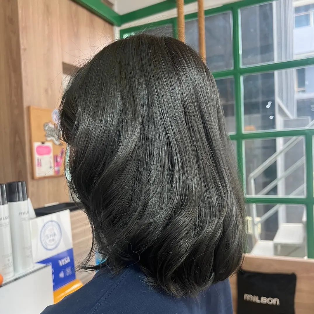 Cut+Digital perm +treatment Milbon 
️Free parking available
สามารถโทรจองคิวได้ที่
02-042-8385
LINE Account : https://lin.ee/3NZFLGo
หรือทางเว็บไซด์
 https://reservia.jp/reserve/menu/c5352c13aa?start_page=2&is_guest=1
ทางไปเลือก VIP Gift Voucher↓
https://www.gowabi.com/en/provider/lilac-by-106-hair  #ร้านเสริมสวย #ร้านเสริมสวยทองหล่อซอย5 #ทองหล่อซอย5 #thonglorsoi5 #salon #thonglor #salonthonglor #lilacby106 #106hairstudio #バンコク美容室 #バンコク #トンロー美容室 #トンローソイ5 #サロン #bangkok #stylist #perm #digitalperm #color #haircut #milbon #cut #japansalo #beauty #review #Bangkok #hair #Good #lilachokkaido
BOOKING - Spa & Hair LiLAC by 106Hair
...
lilachokkaido.com @ Spa & Hair Lilac by 106Hair