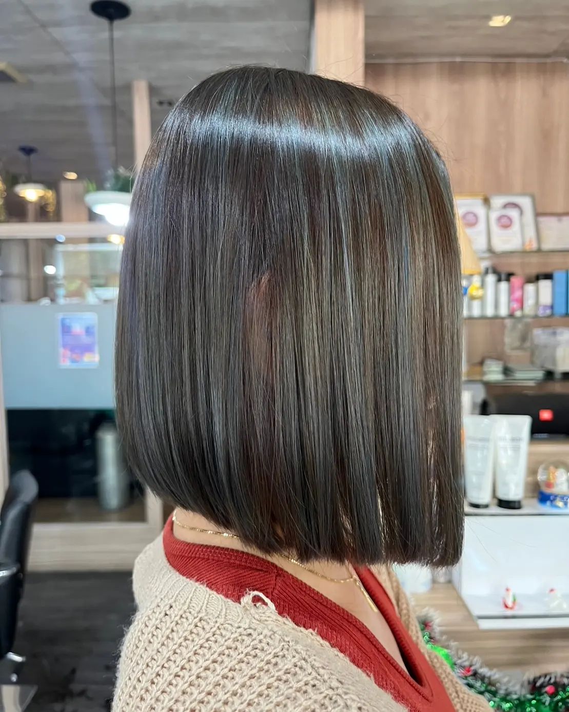 Cut+Highlight +color +olaplex +treatment Milbon 
 ️Free parking available
สามารถโทรจองคิวได้ที่
02-042-8385
LINE Account : https://lin.ee/3NZFLGo
หรือทางเว็บไซด์
 https://reservia.jp/reserve/menu/c5352c13aa?start_page=2&is_guest=1
ทางไปเลือก VIP Gift Voucher↓
https://www.gowabi.com/en/provider/lilac-by-106-hair  #ร้านเสริมสวย #ร้านเสริมสวยทองหล่อซอย5 #ทองหล่อซอย5 #thonglorsoi5 #salon #thonglor #salonthonglor #lilacby106 #106hairstudio #バンコク美容室 #バンコク #トンロー美容室 #トンローソイ5 #サロン #bangkok #stylist #perm #digitalperm #color #haircut #milbon #cut #japansalo #beauty #review #Bangkok #hair #Good #lilachokkaido
BOOKING - Spa & Hair LiLAC by 106Hair
...
lilachokkaido.com @ Spa & Hair Lilac by 106Hair