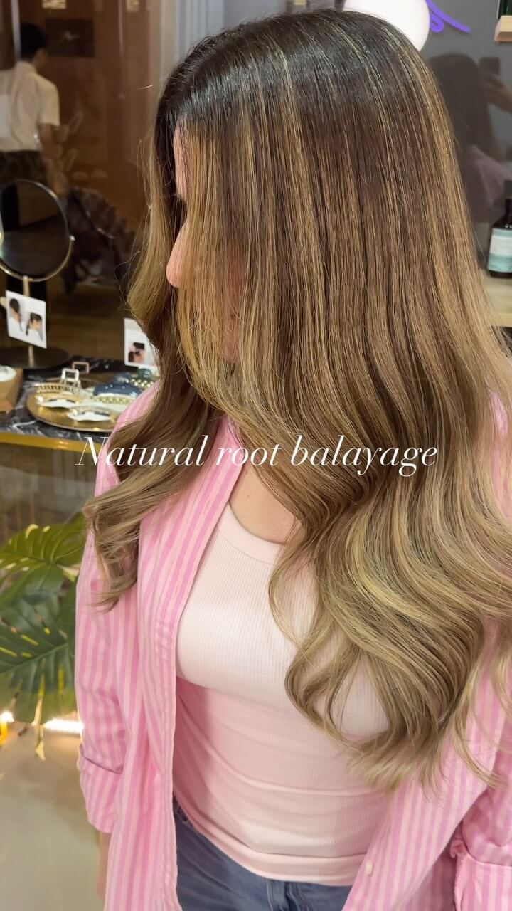 “Be my best self”
•balayage 5490thb~
-
☆☆☆☆
・ไฮไลท์,เทคนิคตัดที่ละเอียด ควบคู่ผลิตภัณฑ์และเทคนิคจากญี่ปุ่น สร้างสรรค์ทรงผม
・เข้าถึงทุกเทรนด์ไม่ว่าจะญี่ปุ่นหรือเกาหลี
☆☆☆☆
・Akiendo คือทรงผมที่เชื่อมไปถึงความมั่นใจของคุณ🤩
☆☆☆☆
・พวกเรานั้นมีรับประกันสี10วัน(ไม่รวมสีหลุดโดยธรรมชาติ)
・สำหรับท่านที่ทำไฮไลท์ครั้งแรก สามารถใส่สีอีกครั้งในราคา 1000 บาทภายใน 20 วัน
☆☆☆☆
-
ที่ตั้งร้าน ร้านอยู่ใกล้กับ บีทีเอสพร้อมพงษ์ ในซอยสุขุมวิท 39 ซอยพร้อมศรี 1 metropole residence ชั้น1 ร้านมีที่จอดรถบริการค่ะ
Metropole residence,soi Phrom si1,Sukhumvit39
จองคิวหรือสอบถามได้ที่เบอร์ tel:020048180
Line@: aki-endo
เวลาทำการ: 10:00AM – 8:00PM (หยุดทุกวันอังคาร Tueday closed)  #haircut  #haircolor #hairstyle #akiendo #bangkokhairsalon #ตัดผมสไตล์ญี่ปุ่น #เซ็ตผม #ทำสีผม #ตัดผม #หน้าม้า #หน้าม้าซีทรู #ร้านทำผม #ร้านทำผม #สุขุมวิท #ไฮไลท์ #ทรงผมเกาหลี #ดัดผม #ทรงผมสไตล์เกาหลี #สไตล์เกาหลี #ม้วนผม #ผมสั้น #ฟอกผม #ย้อมผม #バンコク美容院 #バンコク美容室